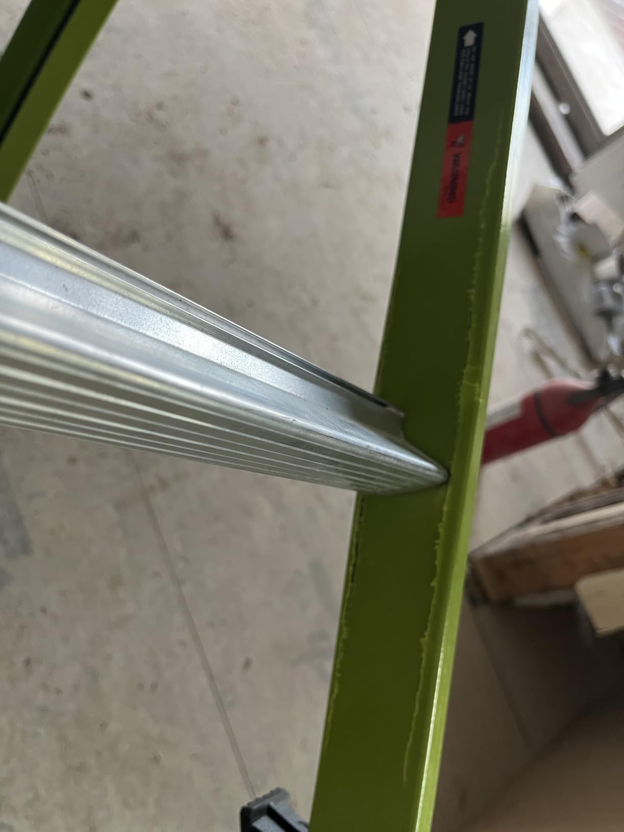Little Giant King Kombo, 8 ft Fiberglass Multi-Position Ladder, 13908-001 | Pro Multi-Position Ladder, Step/Extension/Leaning Modes, Non-Conductive Fiberglass, Hi-Viz Green, 375 lbs. Weight Capacity customer photo 1