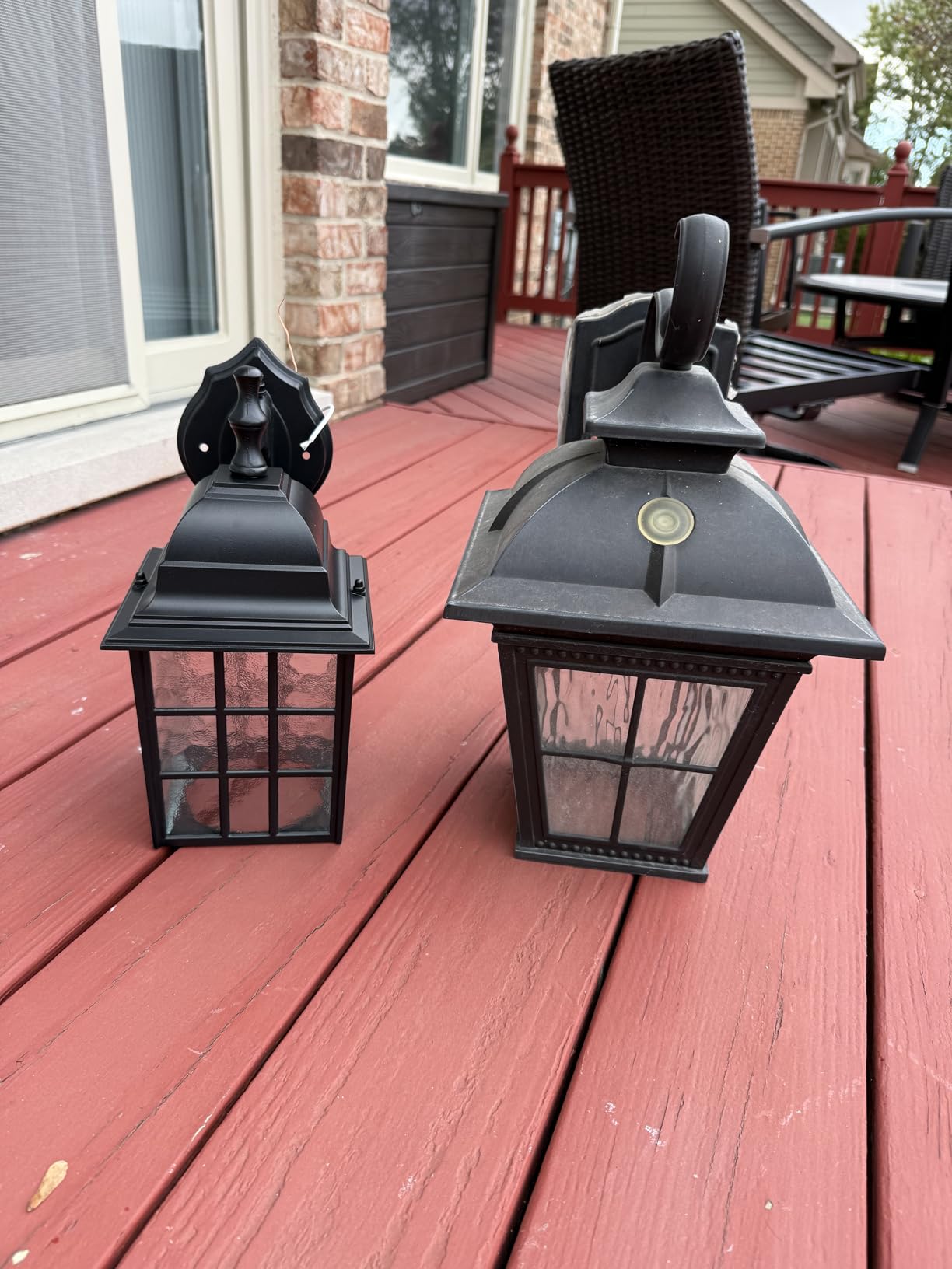 2-Pack Dusk to Dawn Outdoor Wall Lantern, Exterior Light Fixtures with Photocell Sensor, Black Wall Light Waterproof, Waterfall Glass Outside Wall Sconce for Porch House Garage customer photo 2