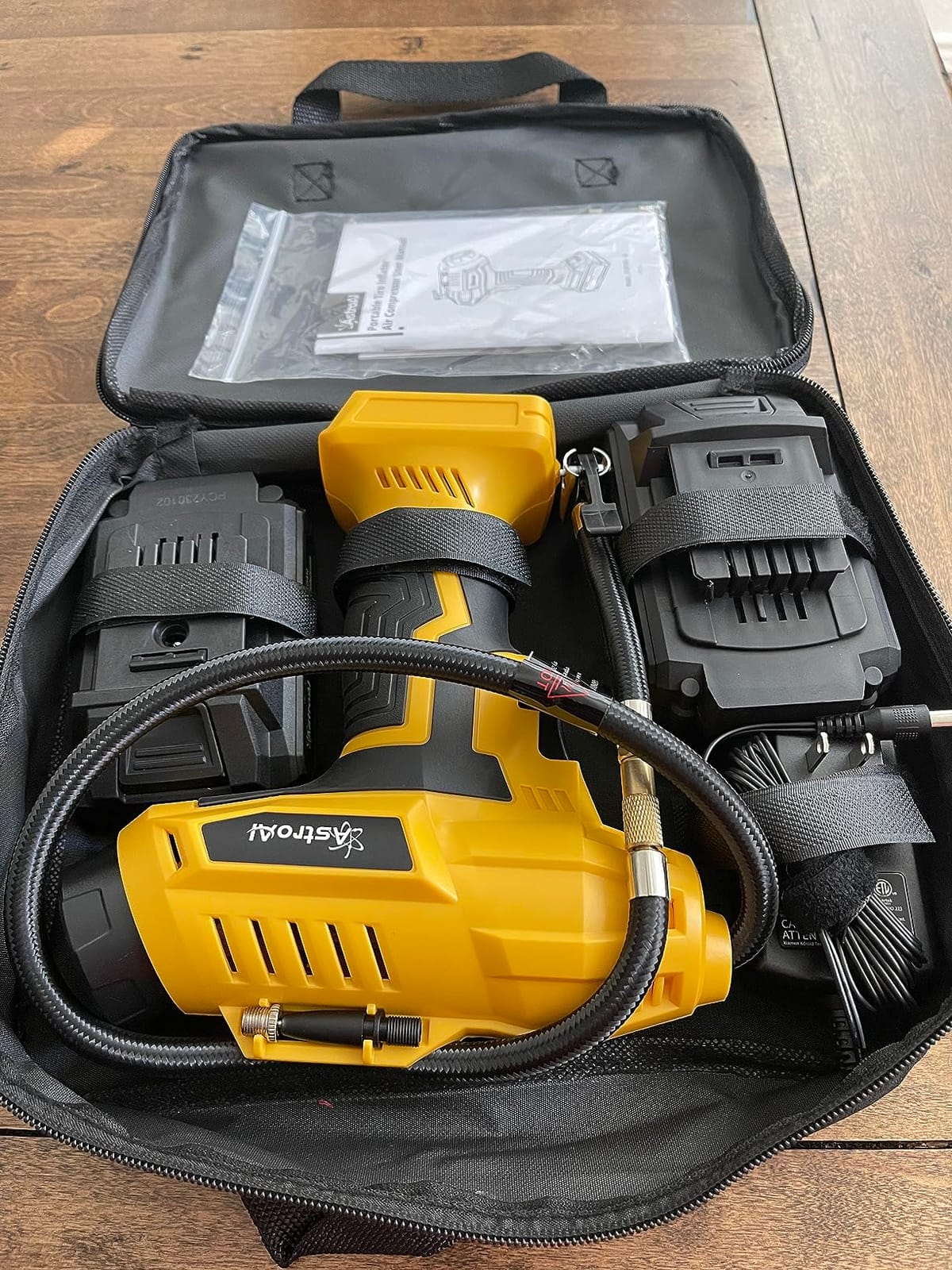 AstroAI Cordless Tire Inflator Portable Air Compressor 160PSI 12VDC Battery | Dual Power Supply Auto Shut-Off Digital Pressure Gauge Fast Inflation Air Pump for Cars Motorcycles Bikes Ball Gift Yellow customer photo 2