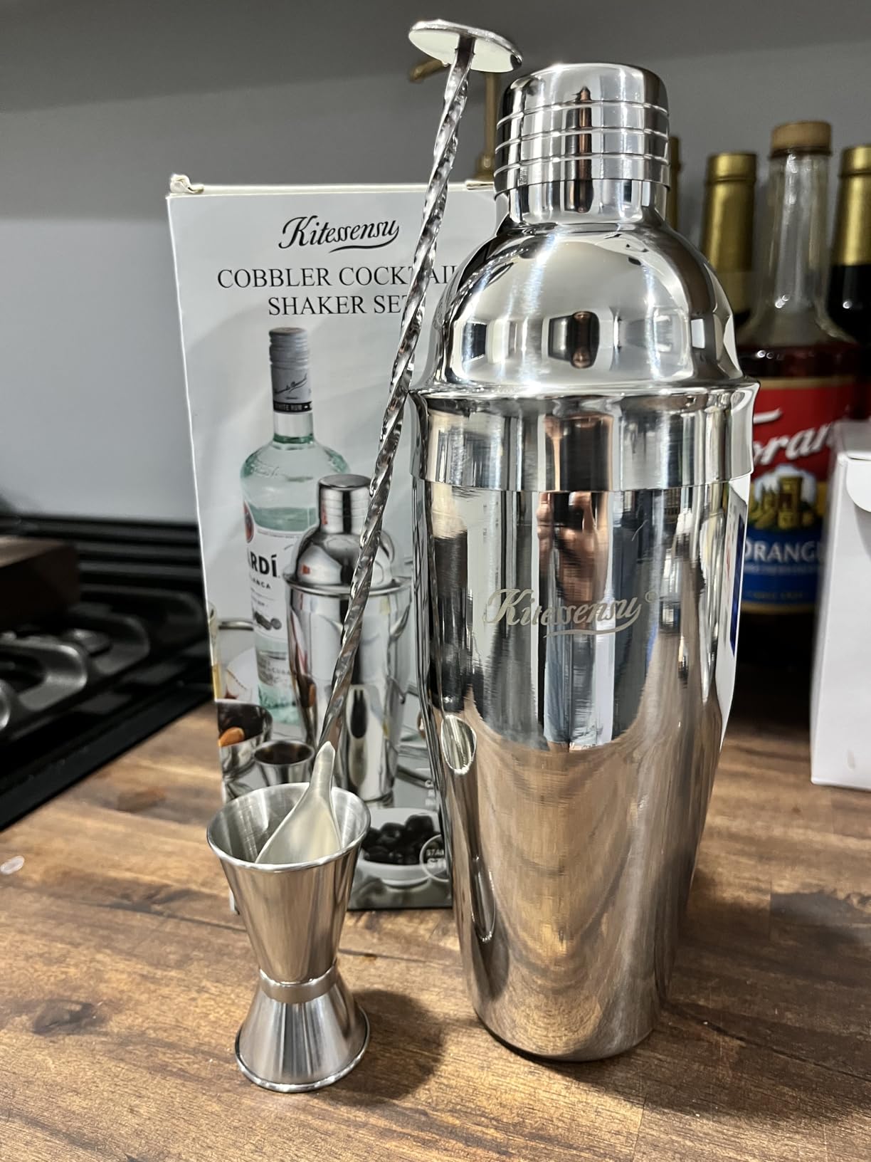 Cocktail Shaker, KITESSENSU 24oz Drink Shaker with Bartender Strainer, Measuring Jigger, Bar Mixing Spoon, Cocktail Recipe Guide, Professional Drink Mixer Set for Beginners, Silver customer photo 2