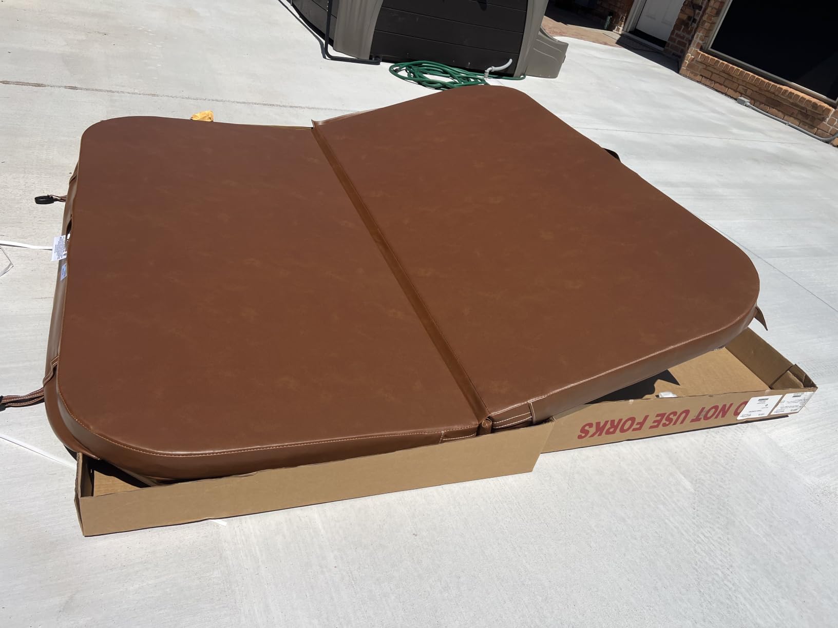 MySpaCover Custom-Made Hot Tub and Spa Cover Replacement | High-Density EPS Foam Insulation | HydroTex 600D or Marine Vinyl | Any Shape and Size up to 96 x 96 in. | 5-Year Warranty customer photo 2