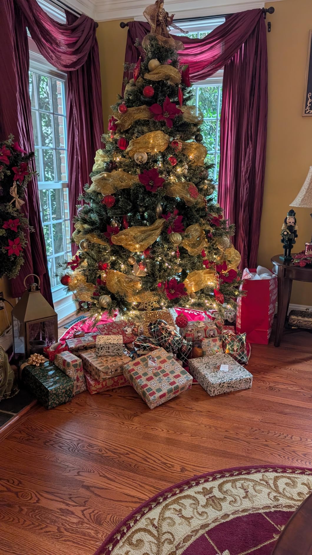Christmas Tree Skirt, 48 inches Red Luxury Velvet Plush Fur Skirts with Gold Embroidered Holly Leaf for Rustic Xmas Tree Holiday Decorations customer photo 1