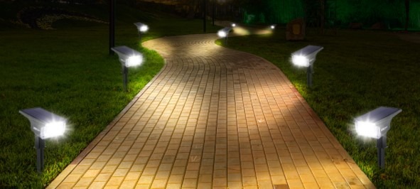LEREKAM 40 LEDs Spotlights,IP65 Waterproof Solar Powered Landscape Spotlights 2-in-1 Wall Light, Outdoor Landscaping Lights Auto On/Off for Yard Garden 2Pack Warm-White customer photo 1