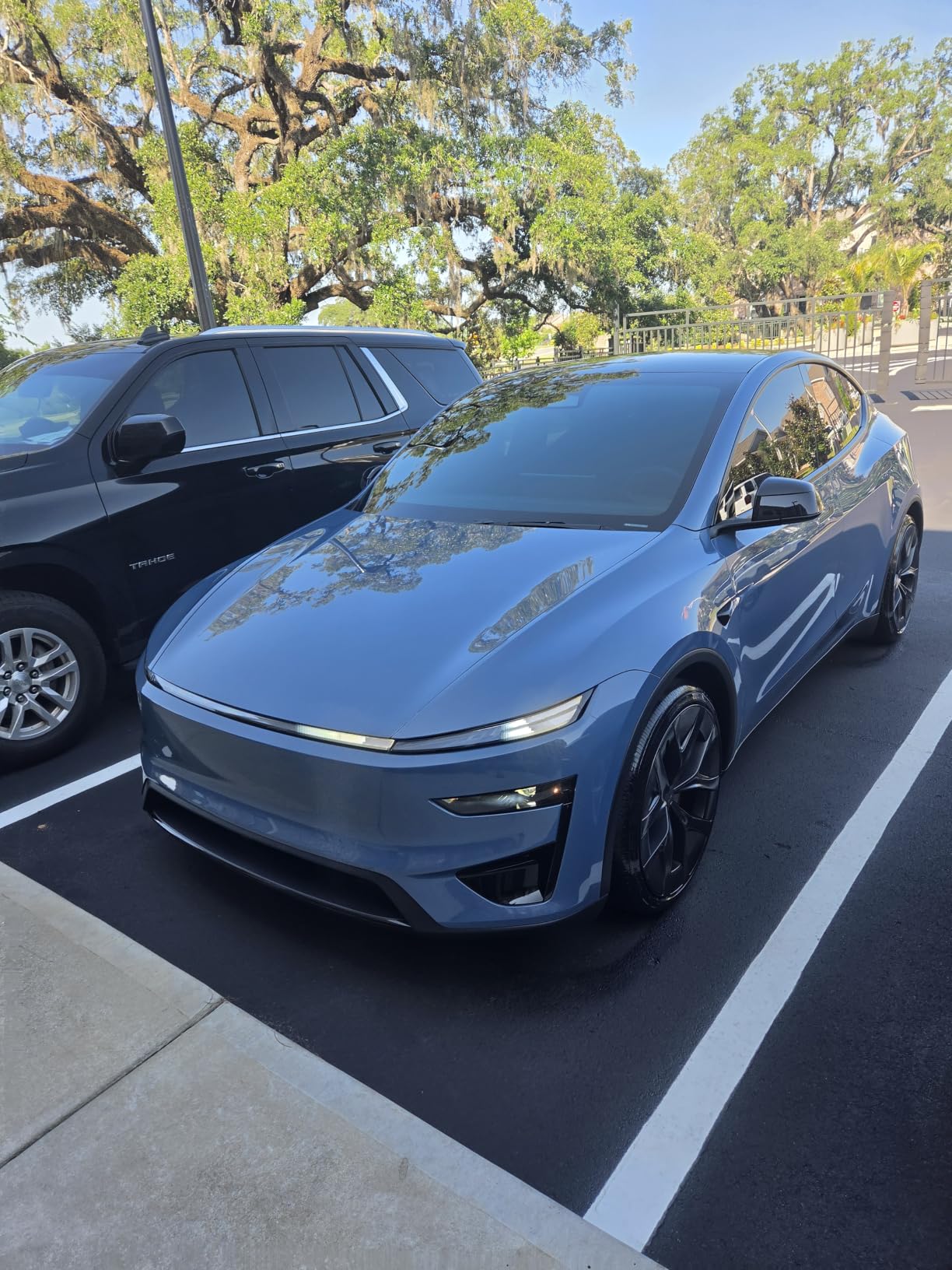 Adam's Advanced Graphene Ceramic Coating (Standard Kit) - 10H Graphene Coating for Auto Detailing, 9+ Years of Car Protection & Patented UV Technology customer photo 2
