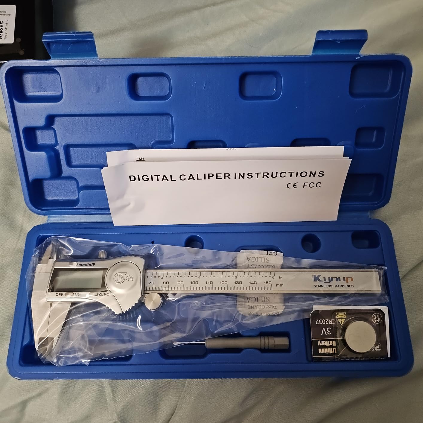Kynup 8 Inch Digital Caliper Measuring Tool, Stainless Steel Micrometer | Dial Vernier Caliper Tool with Inch/Metric/Fraction Conversion, Auto-Off & IP54 Splash Proof for DIY & Industrial Use customer photo 2
