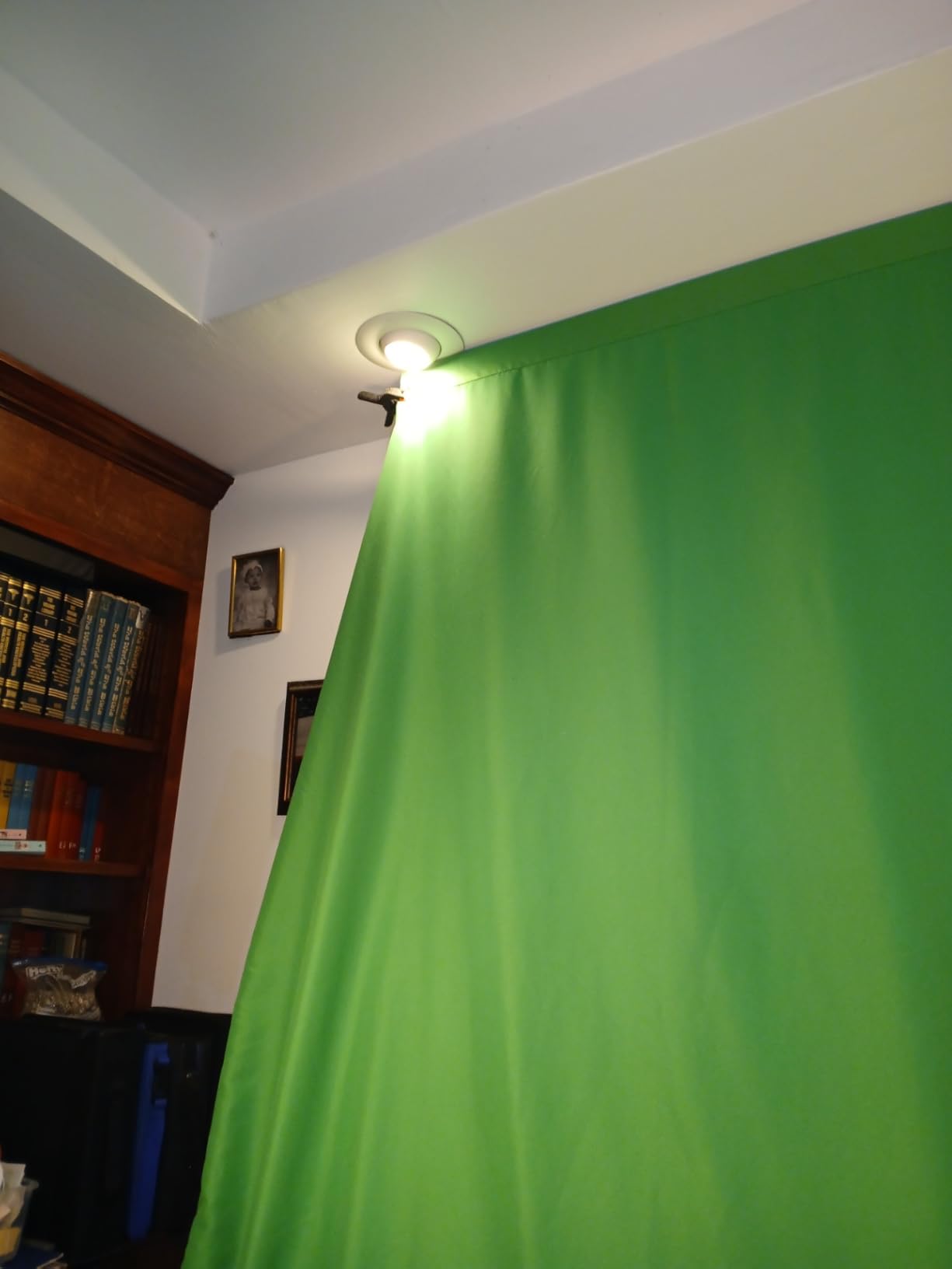 Aimosen 10 x 7 FT Black Backdrop Background for Photography, High Density Polyester Fabric Pure Black Photo Backdrop Curtain Screen Collapsible Seamless for Photoshoot Portraits Party Video Studio customer photo 2