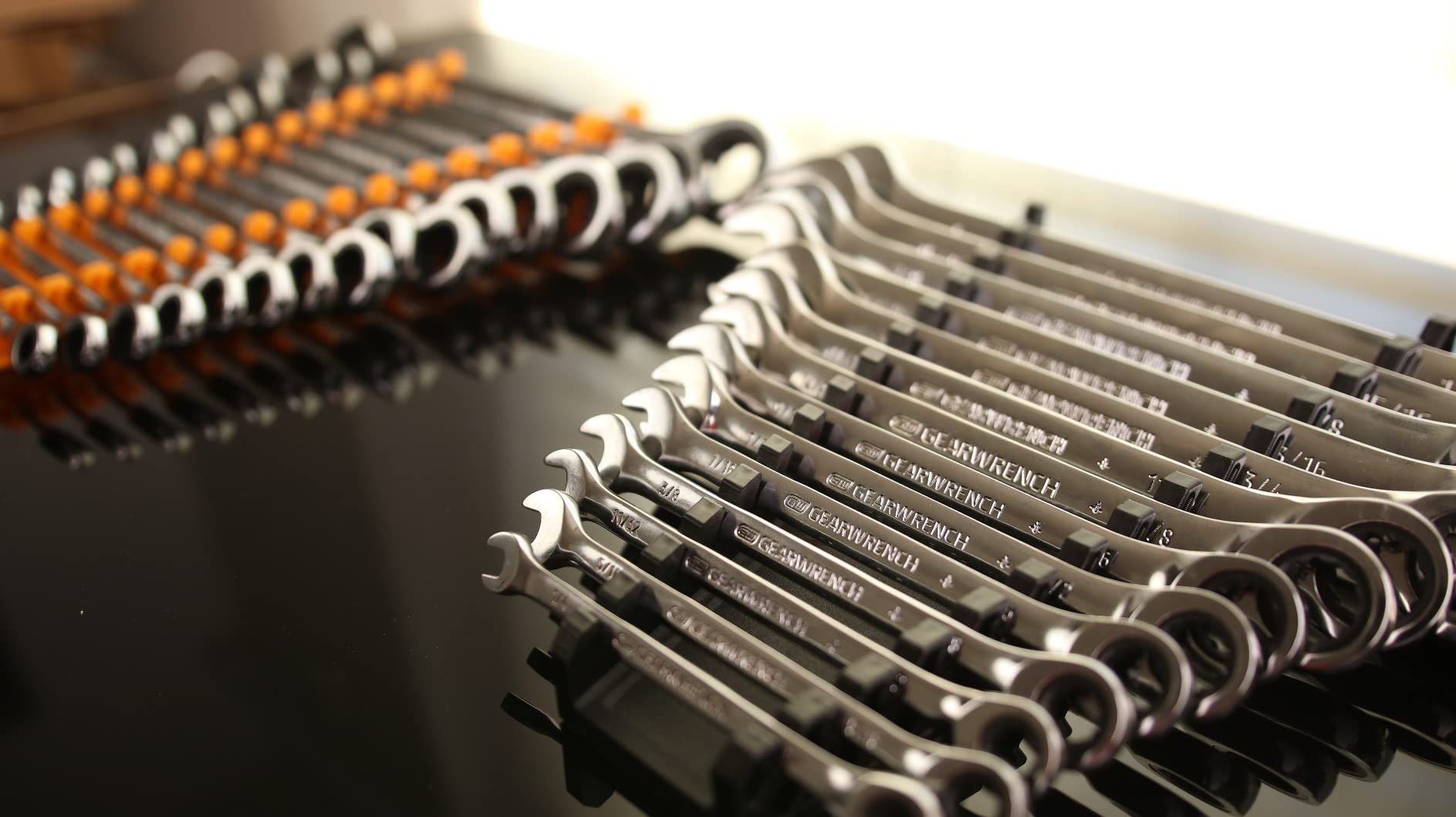 GEARWRENCH 30 Piece 12 Pt SAE/mm Ratcheting Combination Wrench Set | 86702 customer photo 2