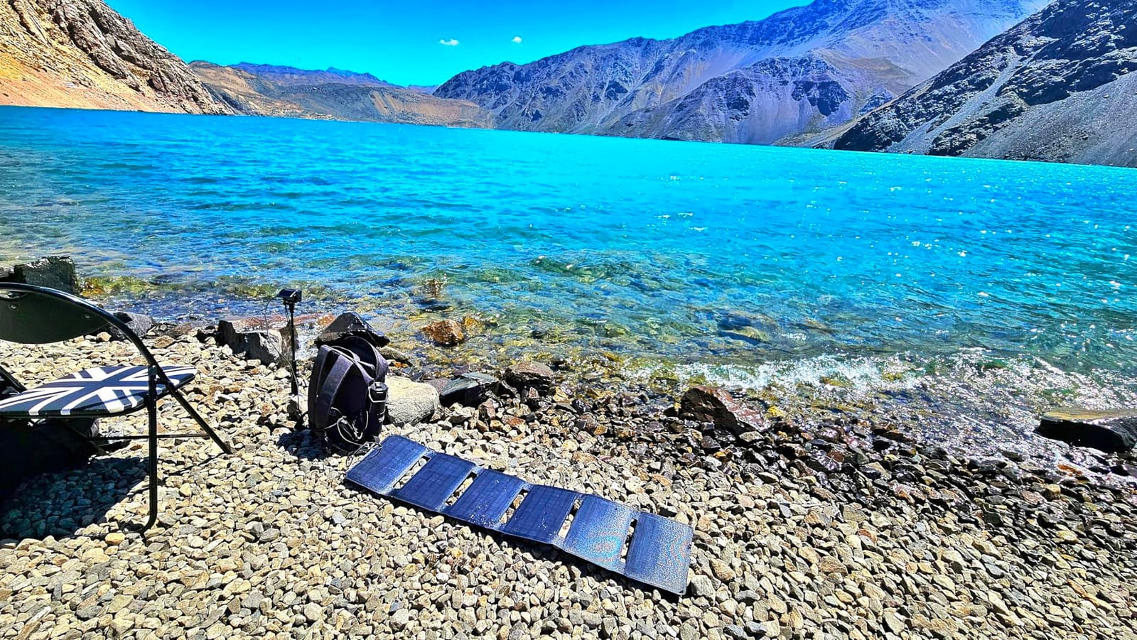 FlexSolar 40W Foldable Solar Panel Charger with USB-C and USB-A Outputs for Phones, Power Banks, Tablets - Waterproof for Camping, Hiking, Backpacking customer photo 2