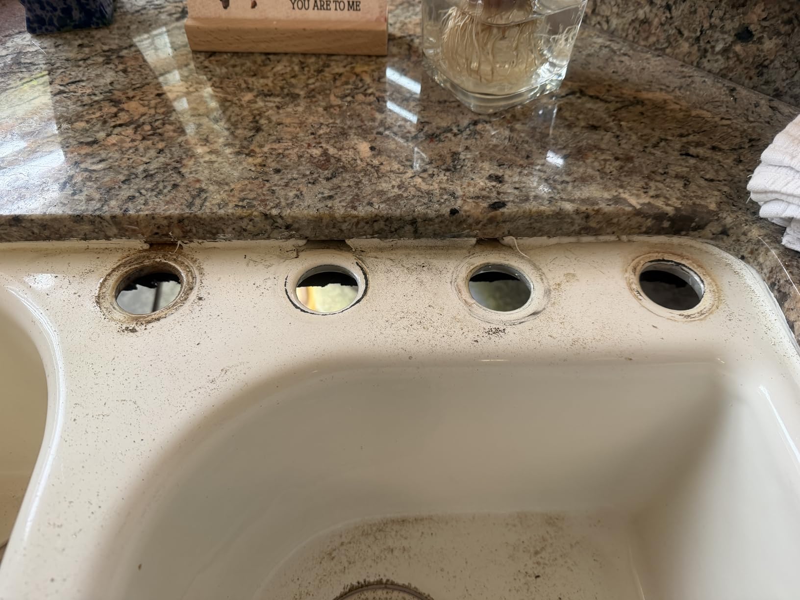 WOWOW Brass Bridge Kitchen Faucet 4 Hole with Side Sprayer, Matte Black | 2 Handle 8 Inch Centerset Bridge Faucet for Kitchen Sink, Solid Brass Construction, Vintage Farmhouse Style customer photo 2