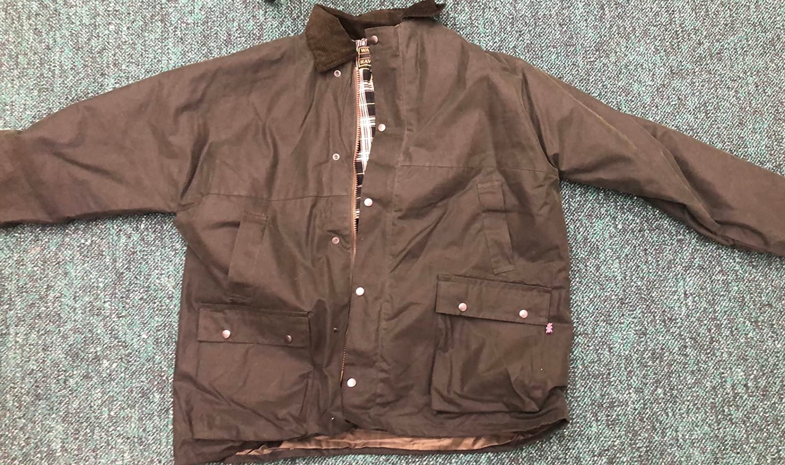 Walker and Hawkes Wax Padded Blackstone Jacket for Men - Waterproof Canvas Jacket with Soft Cotton Lining, Padded Filling customer photo 1
