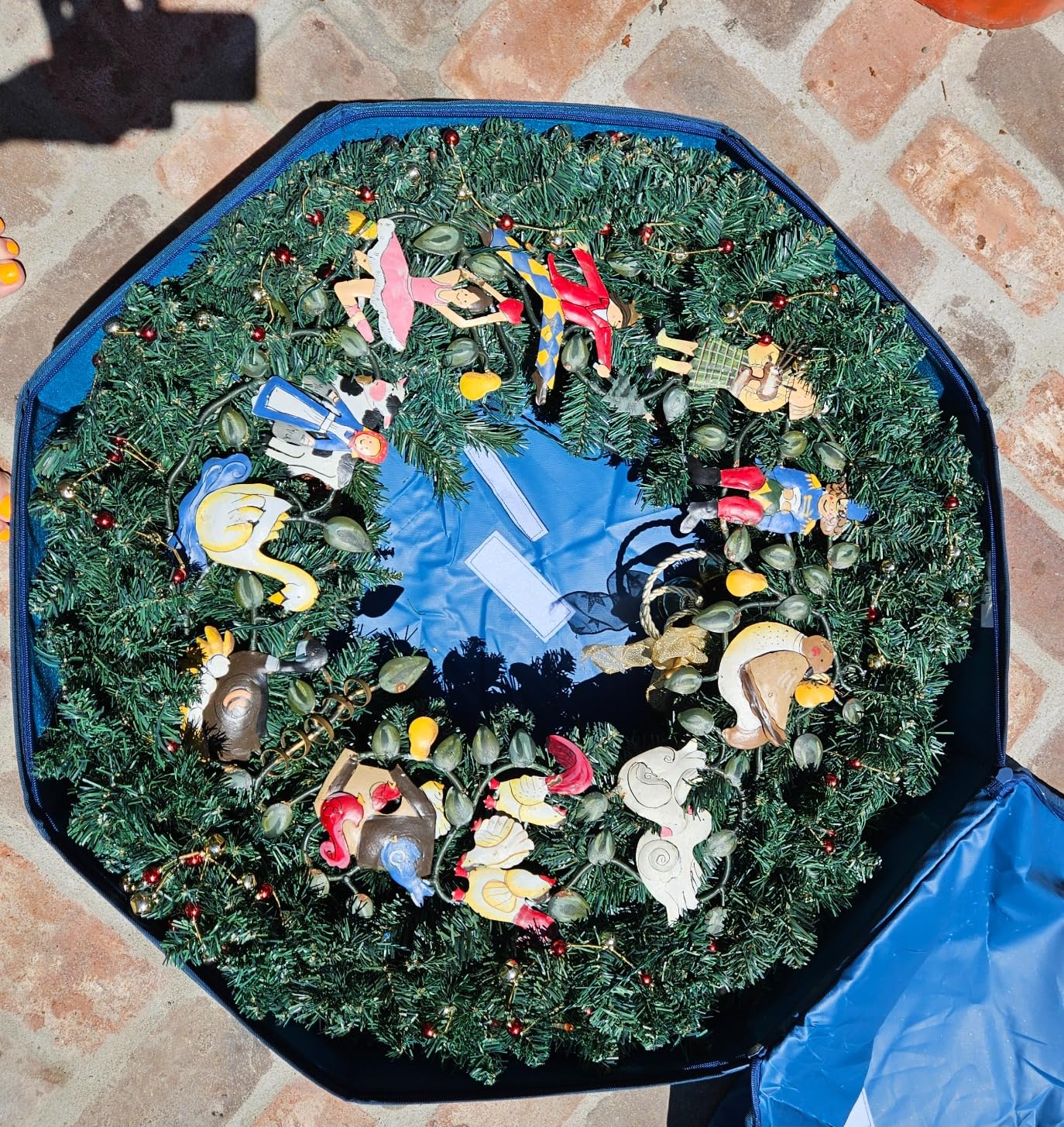 Wreath Storage Container - Hard Shell Christmas Wreath Storage Bag with Interior Pockets, Dual Zipper and Handles - 24