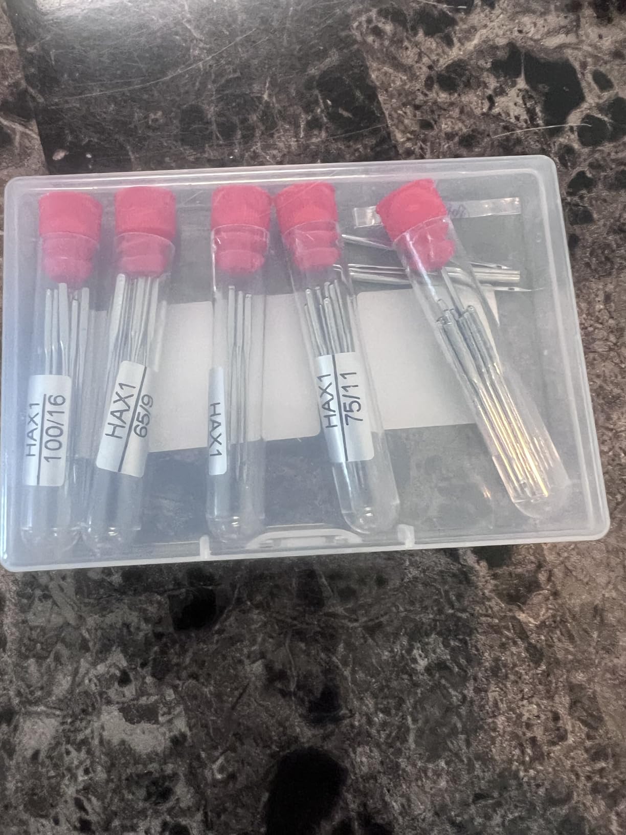 Sewing Machine Needles 50 PCS HAX1 Universal 5 Sizes Compatible with Singer, Brother, Janome & Varmax. Sizes: 65/9, 75/11, 90/14, 100/16, 110/18 customer photo 2