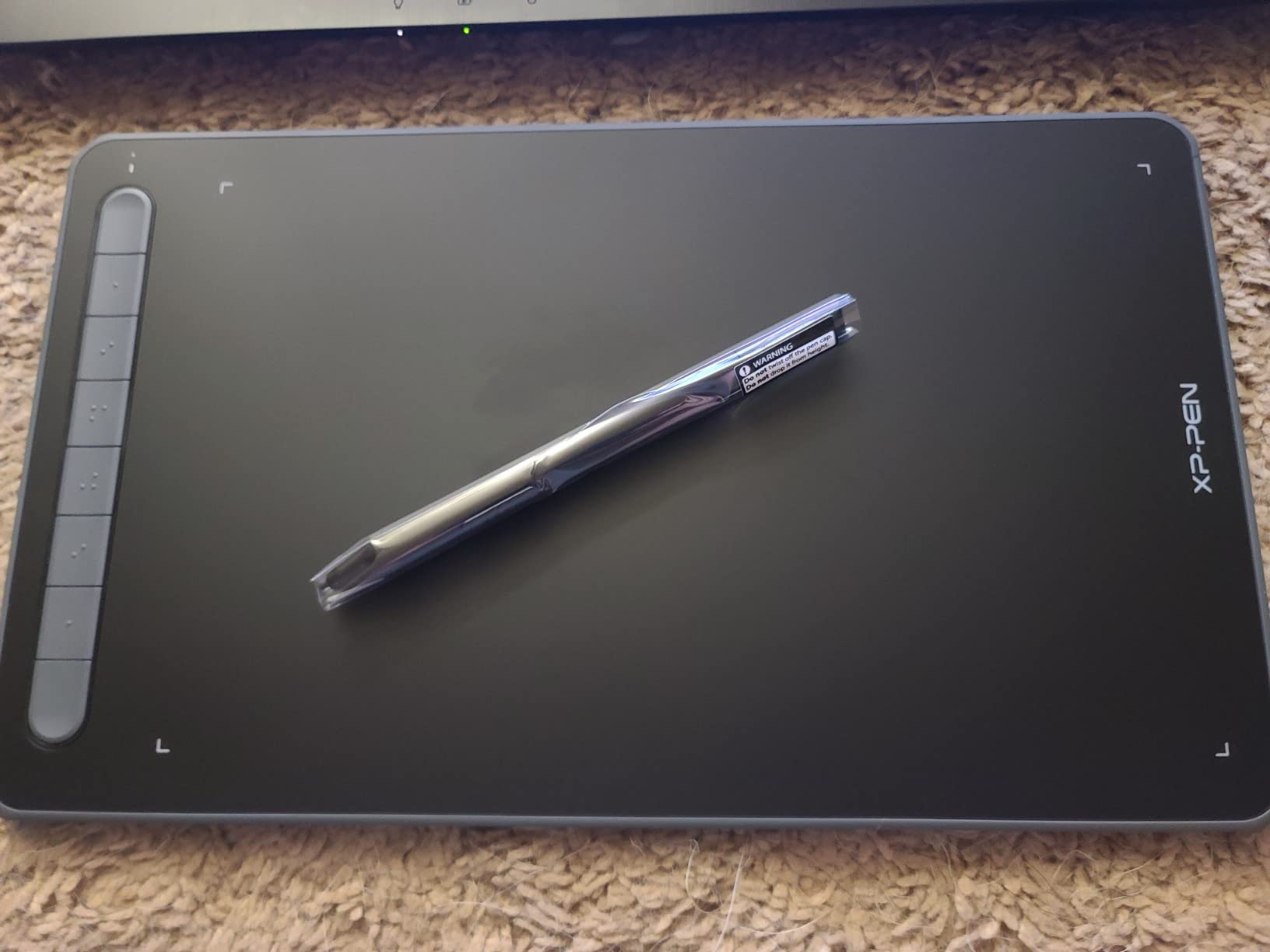 XPPen Deco LW Wireless Drawing Tablet- 10x6 Bluetooth Graphic Tablet with Battery-Free X3 Digital Stylus Wireless Drawing PAD Compatible with Chrome, Windows 11, Linux, Mac, and Android (Black) customer photo 2