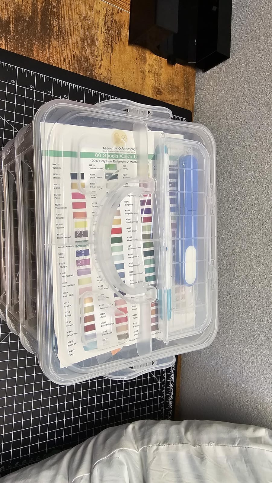 New brothread 80 Colors Embroidery Machine Thread with Storage Box | Compatible with Janome Colors, Clear Plastic Storage Box, 500M (550Y) Each Spool, Used for Embroidery Sewing Machines customer photo 1