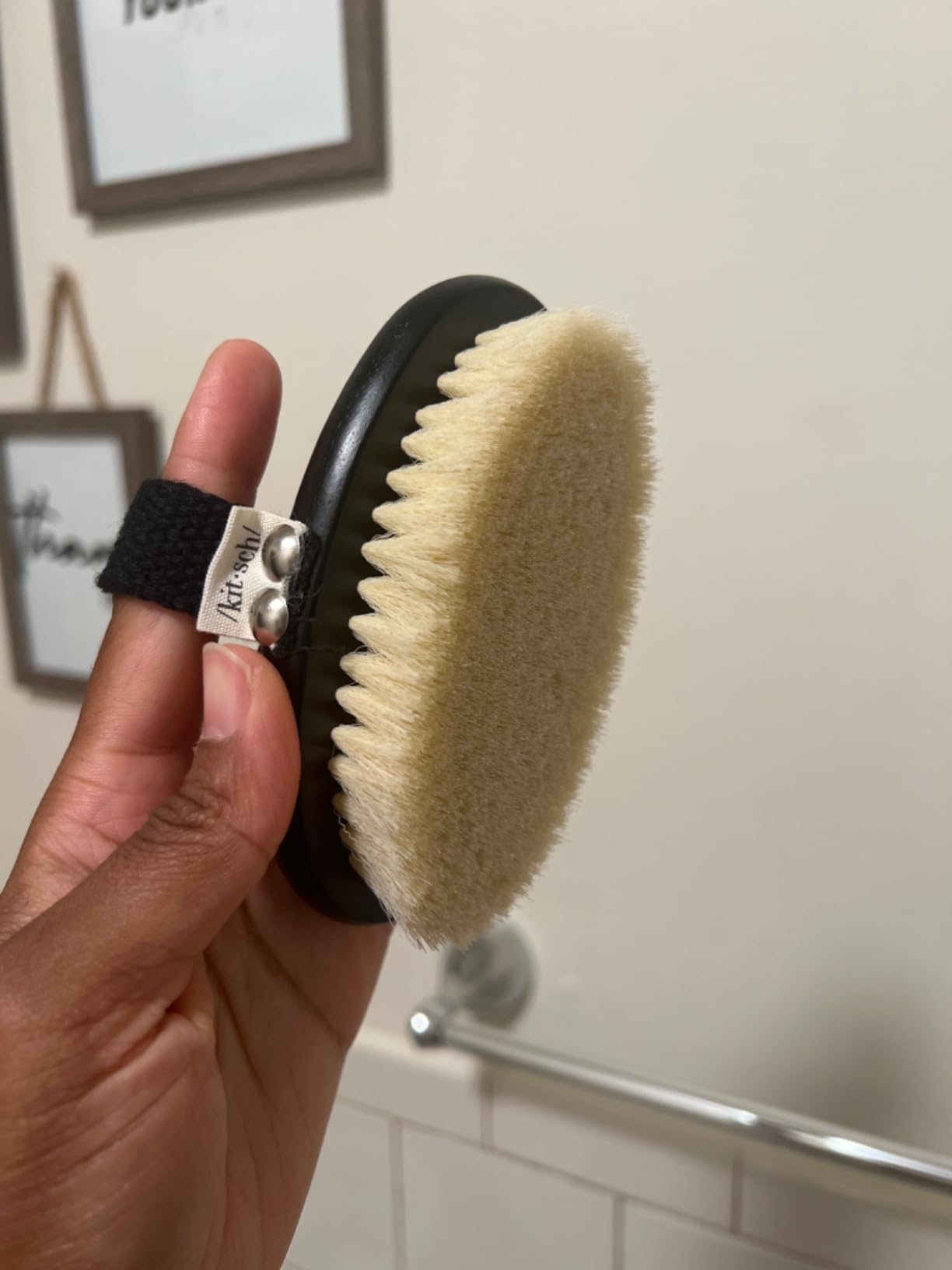 Kitsch Dry Brushing Body Brush for Lymphatic Drainage | Soft Bristles Shower Brush - Dry Brush to Remove Dry Skin and Improves Blood Circulation, Body Scrubber for Glowing Skin customer photo 1