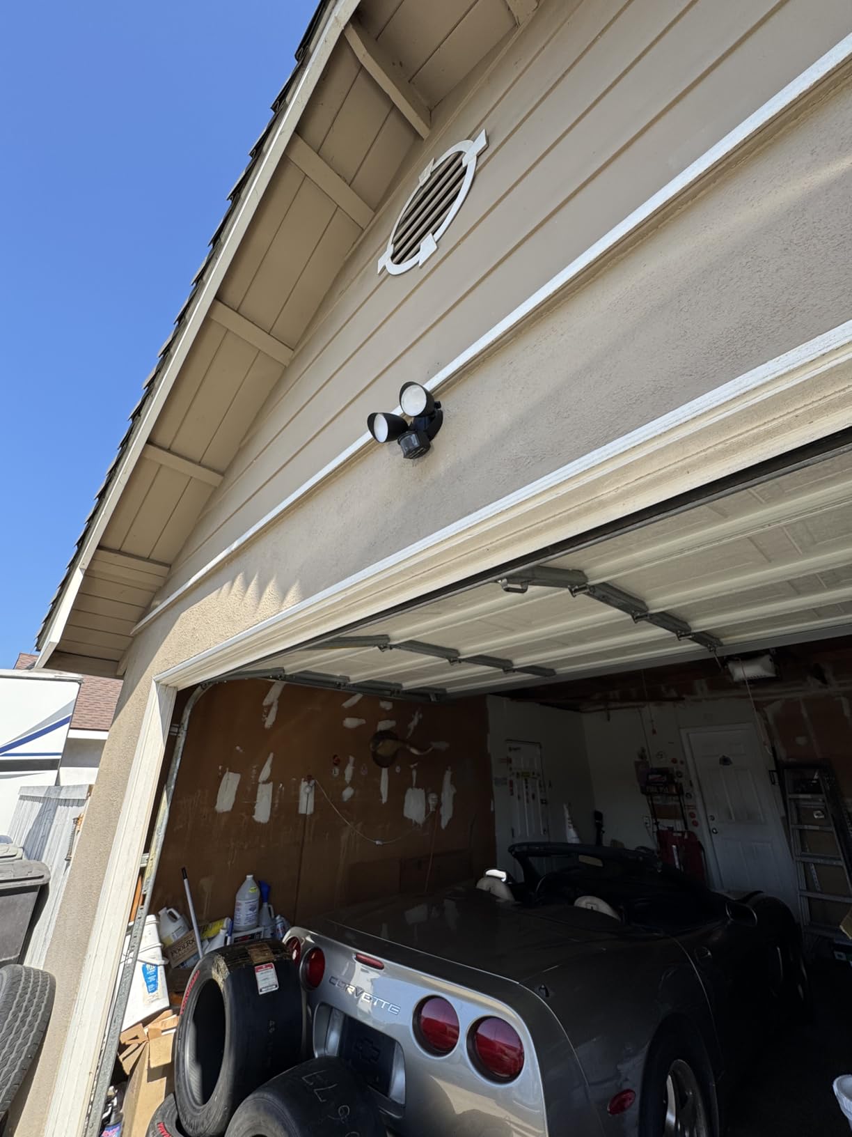 LUTEC 32W 3500 Lumen LED Security Lights Motion Sensor Light Outdoor, 5000K Daylight, IP65 Waterproof, Dusk to Dawn, Hardwired Motion Detector Flood Light for Garage, Yard, Porch-Black customer photo 2