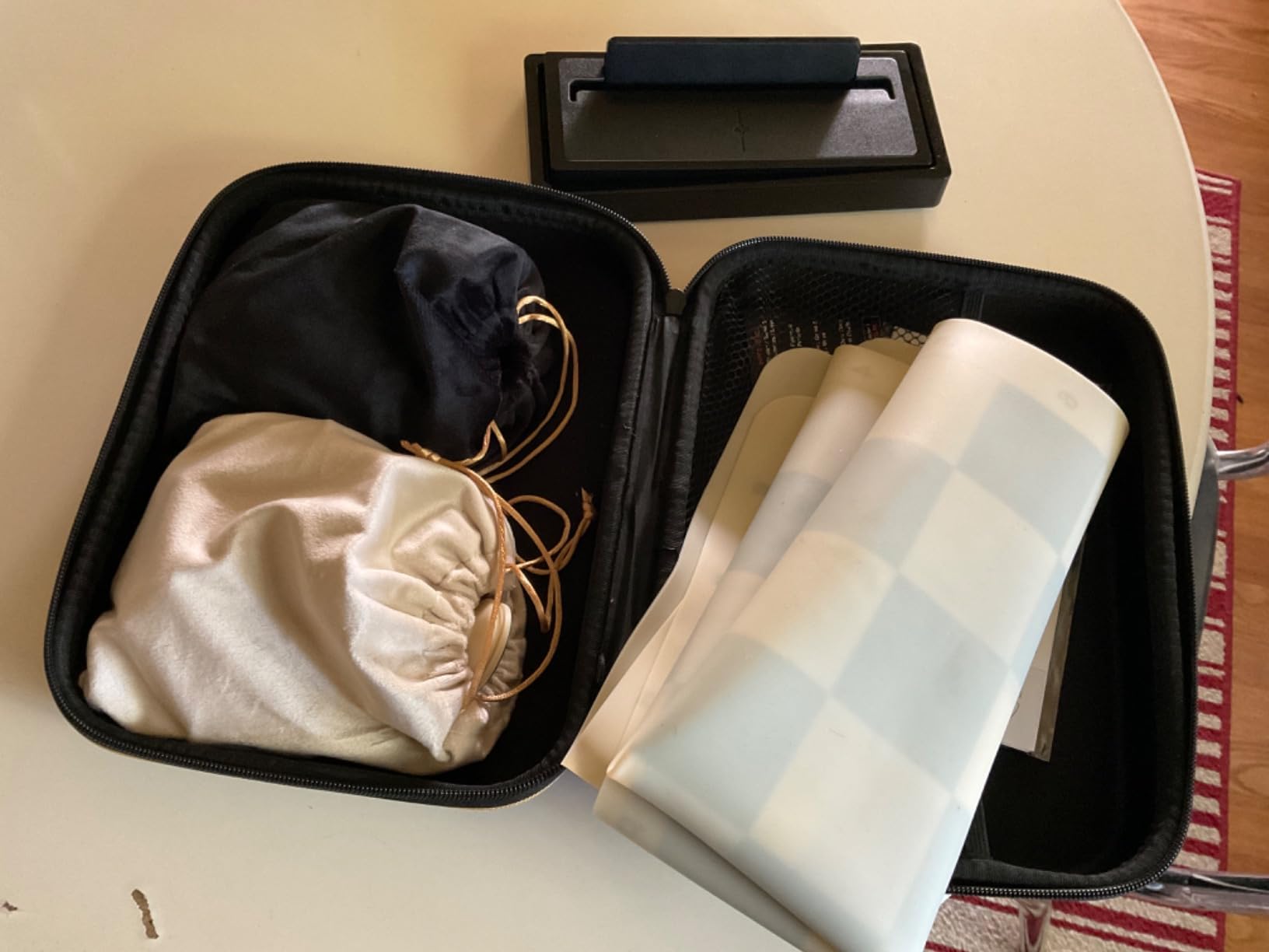 A&A Tournament Chess Set/ 20''x20'' Foldable Silicone Chess Board / 3.75'' King Height Plastic Quadruple Weighted Classic Staunton Pieces/Storage Bag for 6 Years Old - 2 Players customer photo 2