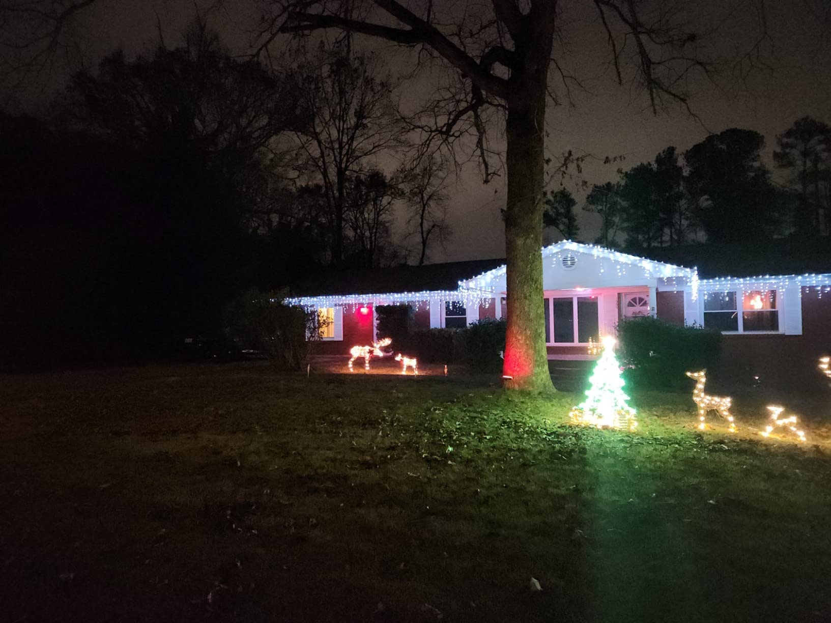 Ollny Icicle Lights for Outside 720LED 60FT, Cool White Christmas Lights with Remote 8 Modes Dimmable, Waterproof Connectable Timer Hanging Light for House Outdoor Yard Indoor Decorations customer photo 1