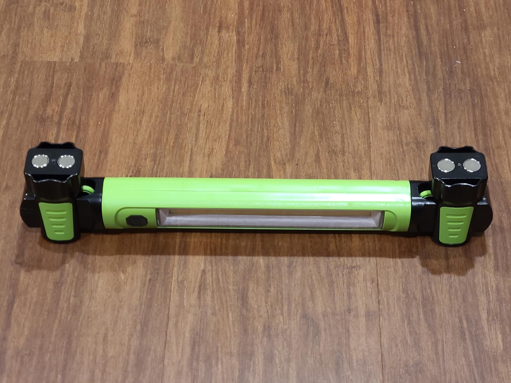 Work Light, 2500LM Bright LED Work Lights, 5200mAh Rechargeable Magnetic Underhood Work Light with Hooks, Cordless Battery Powered Mechanic Light customer photo 2