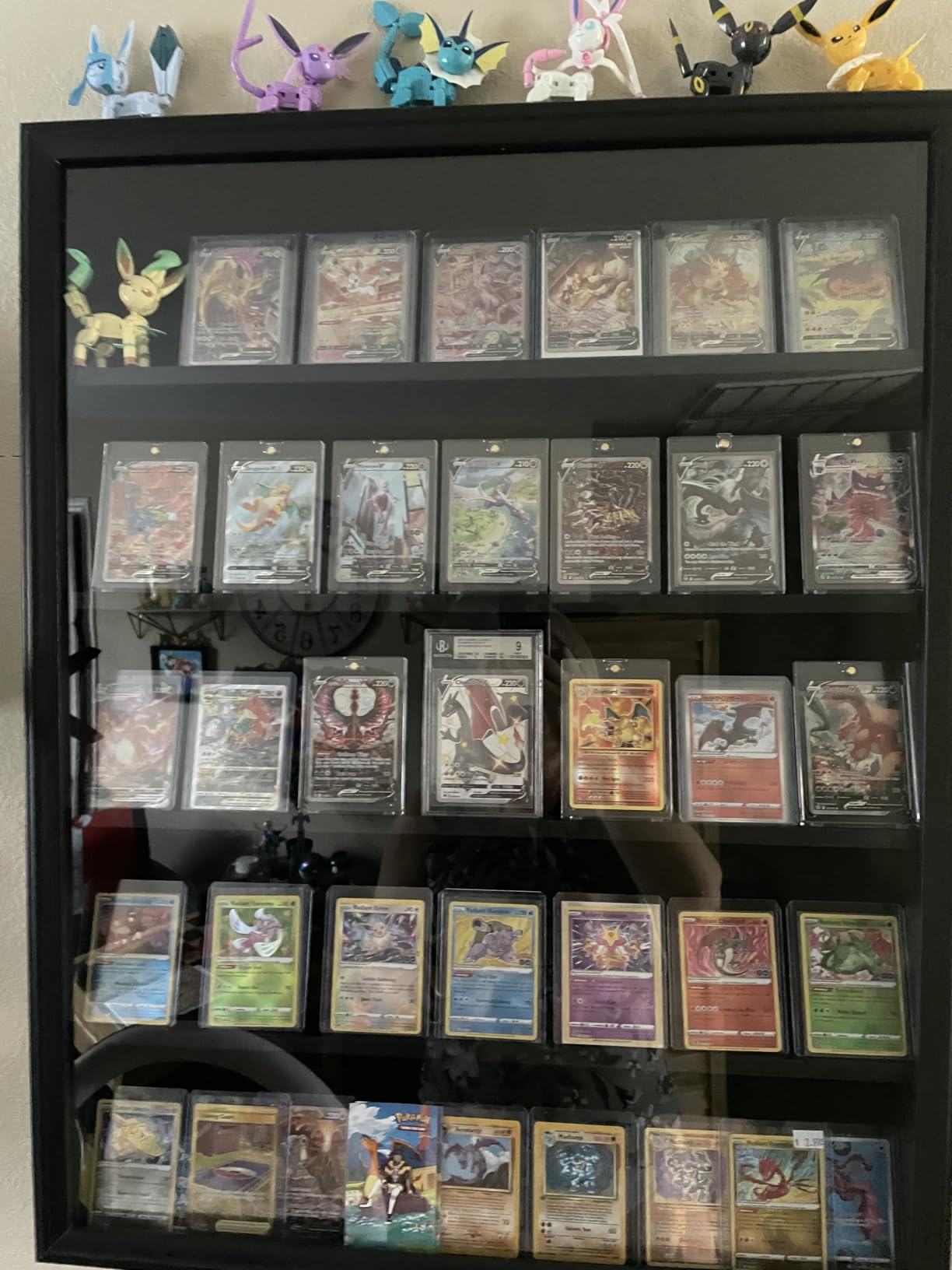 VERANI 35 Graded Sports Baseball Card Display Case Wall Mount Black | Lockable Trading Card Wall Cabinet, 98% UV Block Acrylic Panel, Premium Wood Frame, Vertical Wall Mount Only customer photo 2