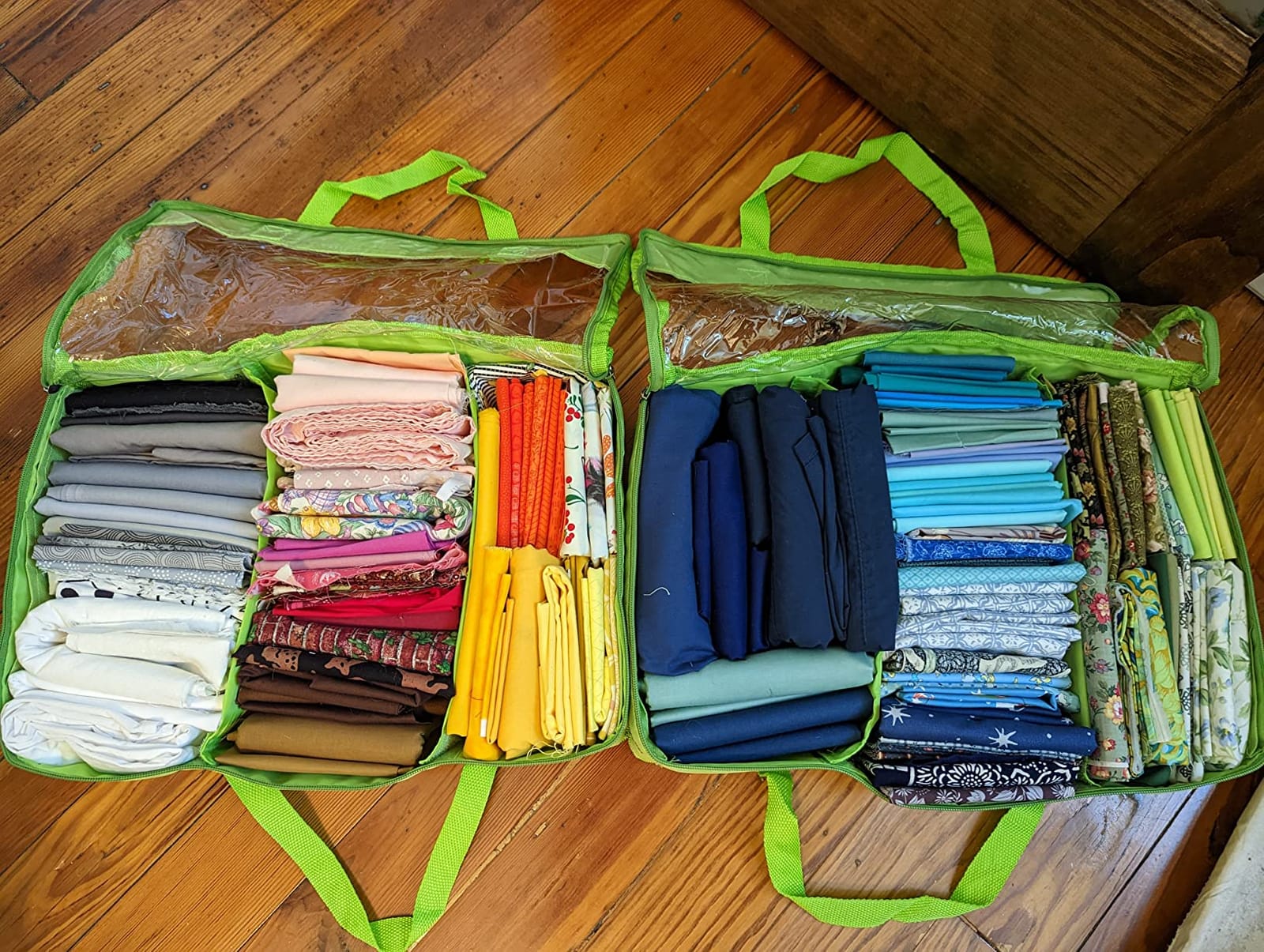 Missouri Star Storage Bag for Precut Fabrics for Quilting Sewing Box Organizer Holds Fat Quarters, Charm Packs, Layer Cakes Canvas Carrying Case with Removable Dividers, Small Aqua customer photo 2