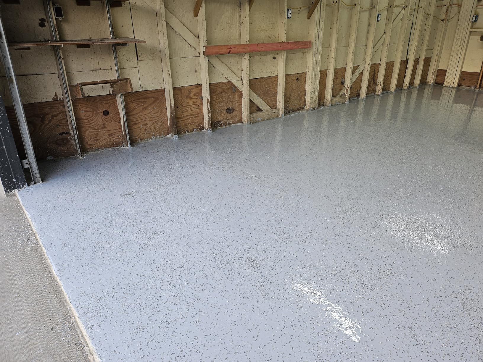 ArmorPoxy Garage Epoxy Floor Kit - 100% Solids - 2 Part Industrial-Grade Coating w/UltraGlaze Topcoat | DIY Slip & Hot Tire Resistant | 300 Sq Ft - Designer Gray - 17 pc kit customer photo 1