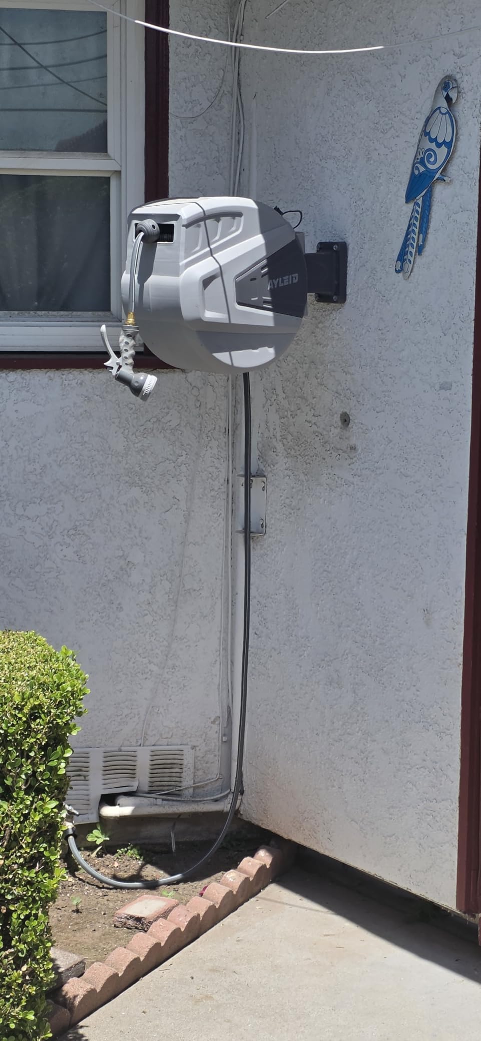 Retractable Rubber Hybrid Garden Hose Reel, 1/2