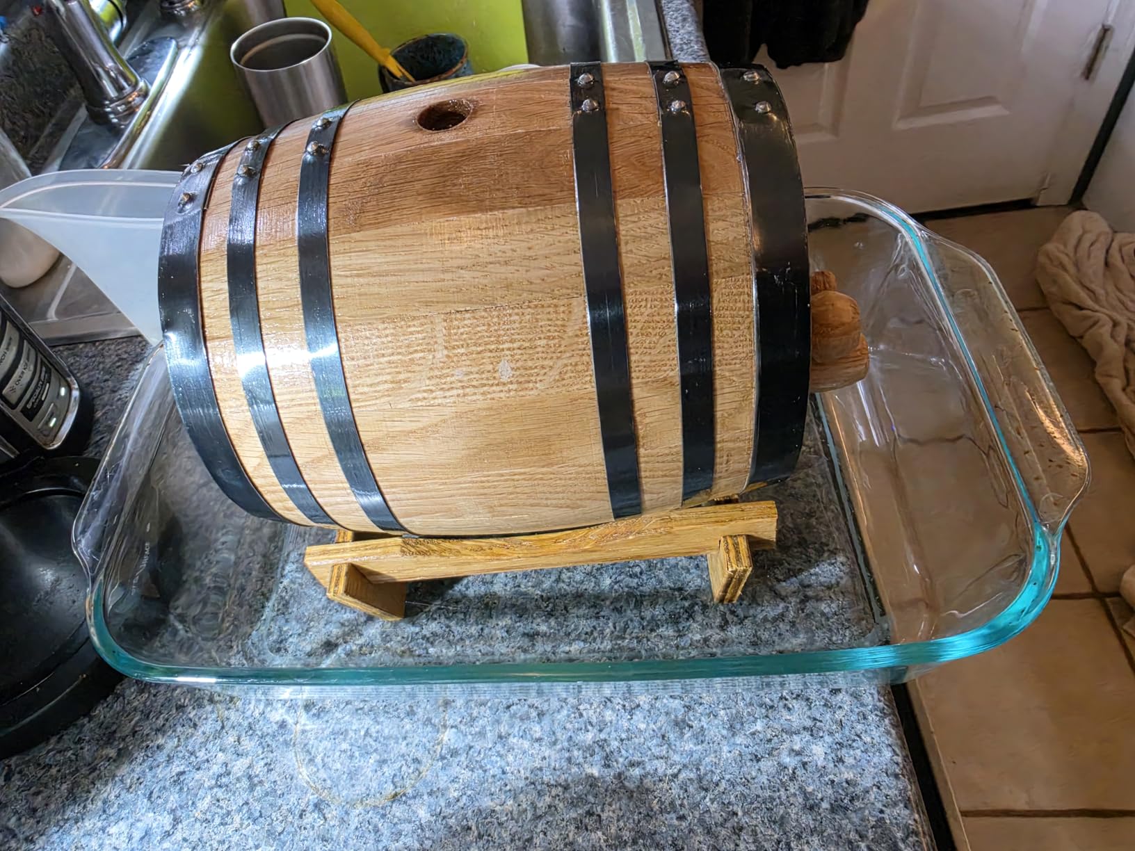 3 Liter Oak Aging Barrel with Stand, Bung & Spigot, Wooden Aging Cask | Charred American White Oak Whiskey Barrel Decanter for Bourbon, Rum, Tequila, Home Brewer & Cocktail Aging customer photo 1