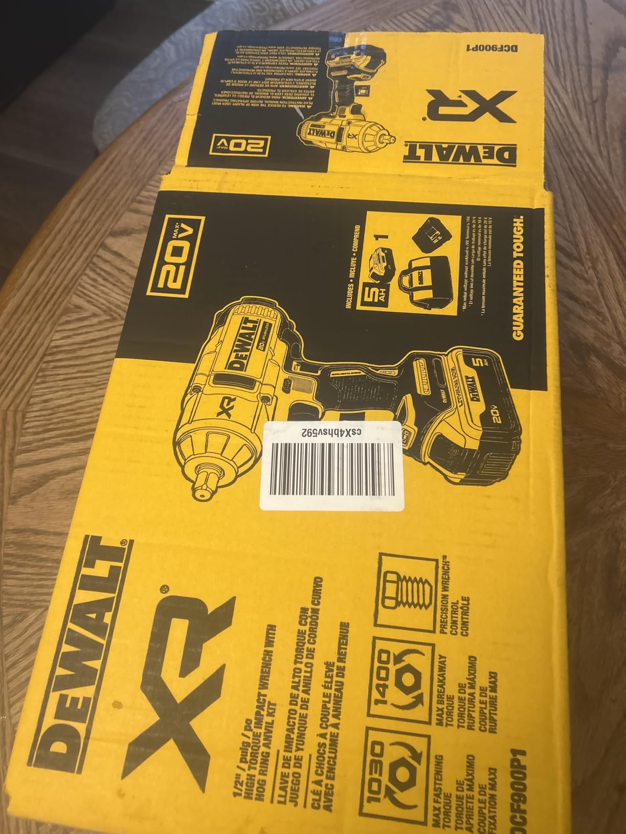 DEWALT 20V MAX Cordless Impact Wrench with Hog Ring Anvil, Brushless High Torque 1/2 Impact Gun, 4-Mode Speed, Includes Battery, Charger and Kit Bag (DCF900P1) customer photo 2