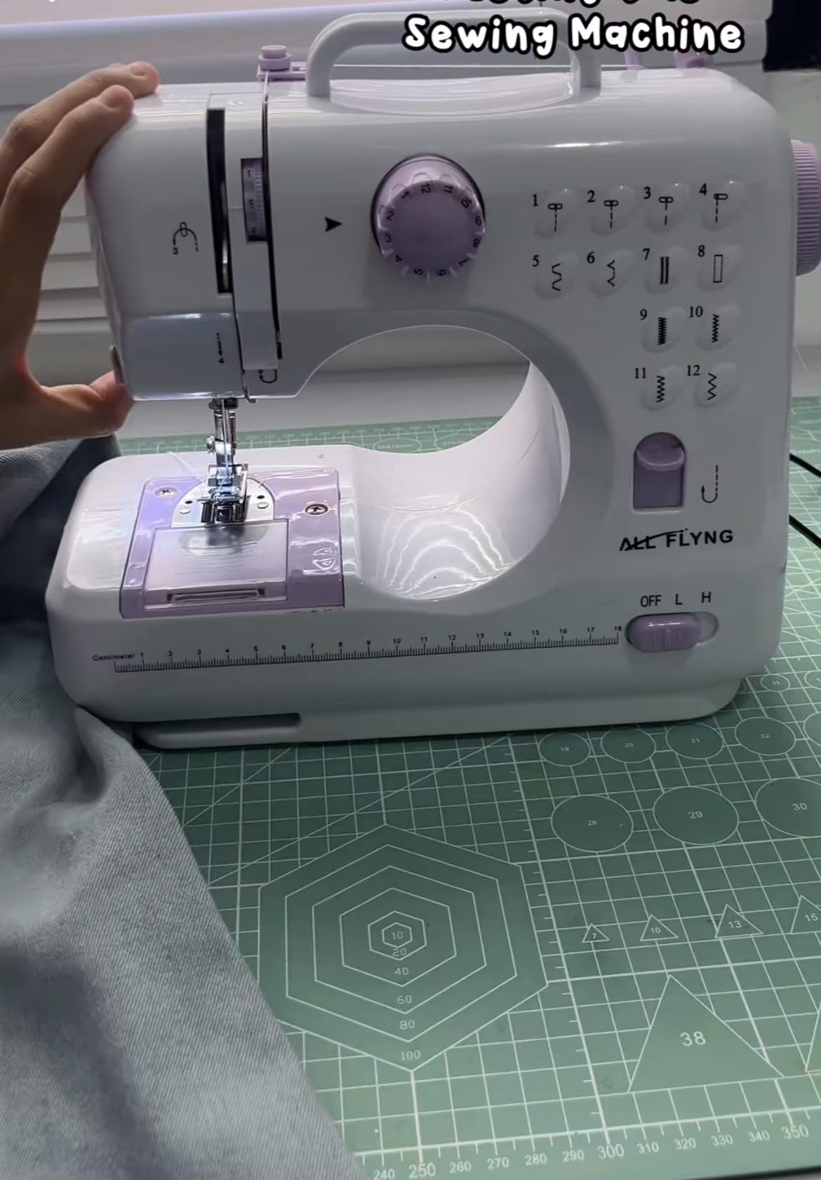 Sewing Machine for Beginners & Kids, Mini Portable Sewing Machines with 12 Built-in Stitch Patterns, 2-Speed Foot Pedal, Perfect for Teaching Daughter to Sew(with 27 Pieces Sewing Kit & Cover) customer photo 2