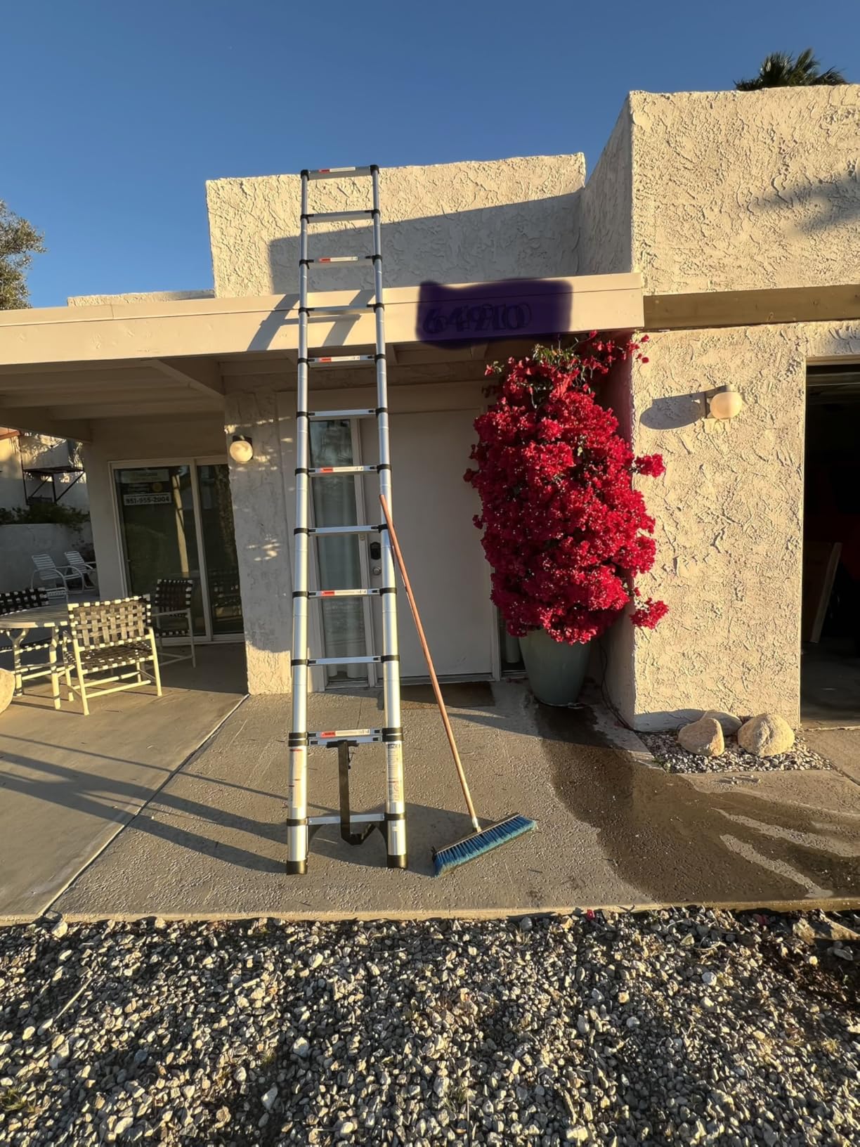 Soctone 12.5FT Telescoping Ladder with Stabilizers, Slow Down Design customer photo 1