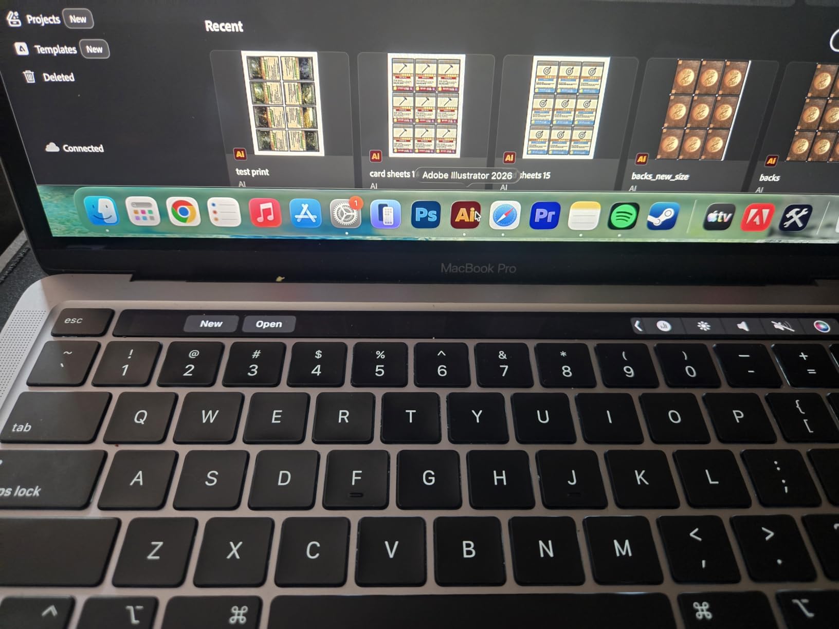2022 Apple MacBook Pro with Apple M2 chip (13-inch, 8GB RAM, 256GB SSD Storage) (QWERTY English) Space Gray (Renewed) customer photo 1