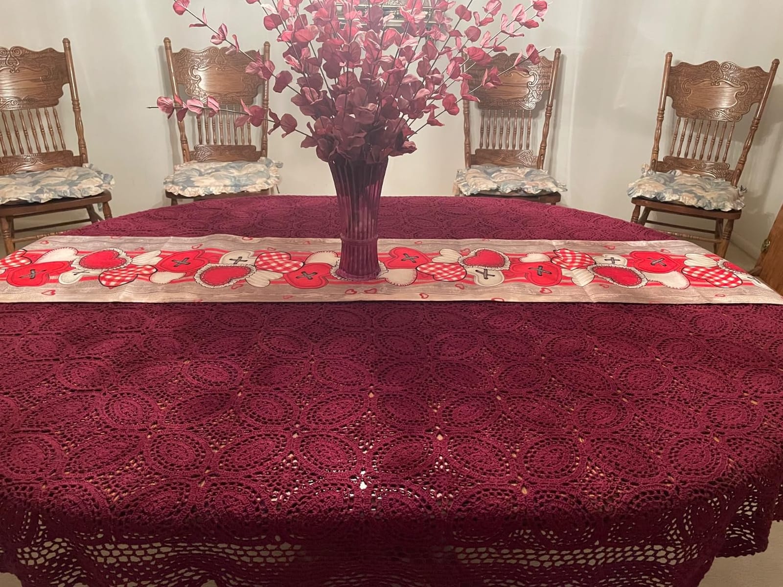 Artoid Mode Heart-Shaped Buttons Valentine's Table Runner, Seasonal Kitchen Dining Table Decoration for Indoor Home Party 13x72 Inch customer photo 2