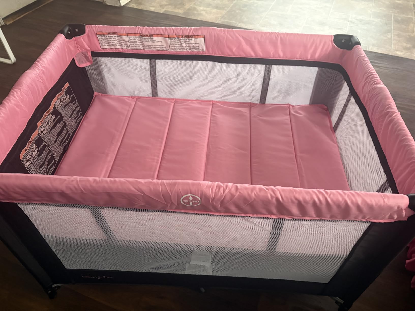 Dream On Me Zazzy Portable Baby Playard with Bassinet, Travel Carry Bag, Gray customer photo 2
