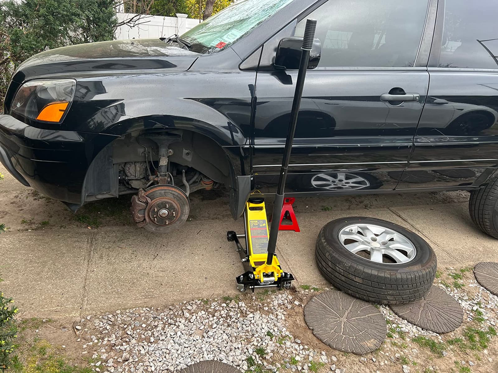 VEVOR 3 Ton Low Profile Floor Jack customer photo 1