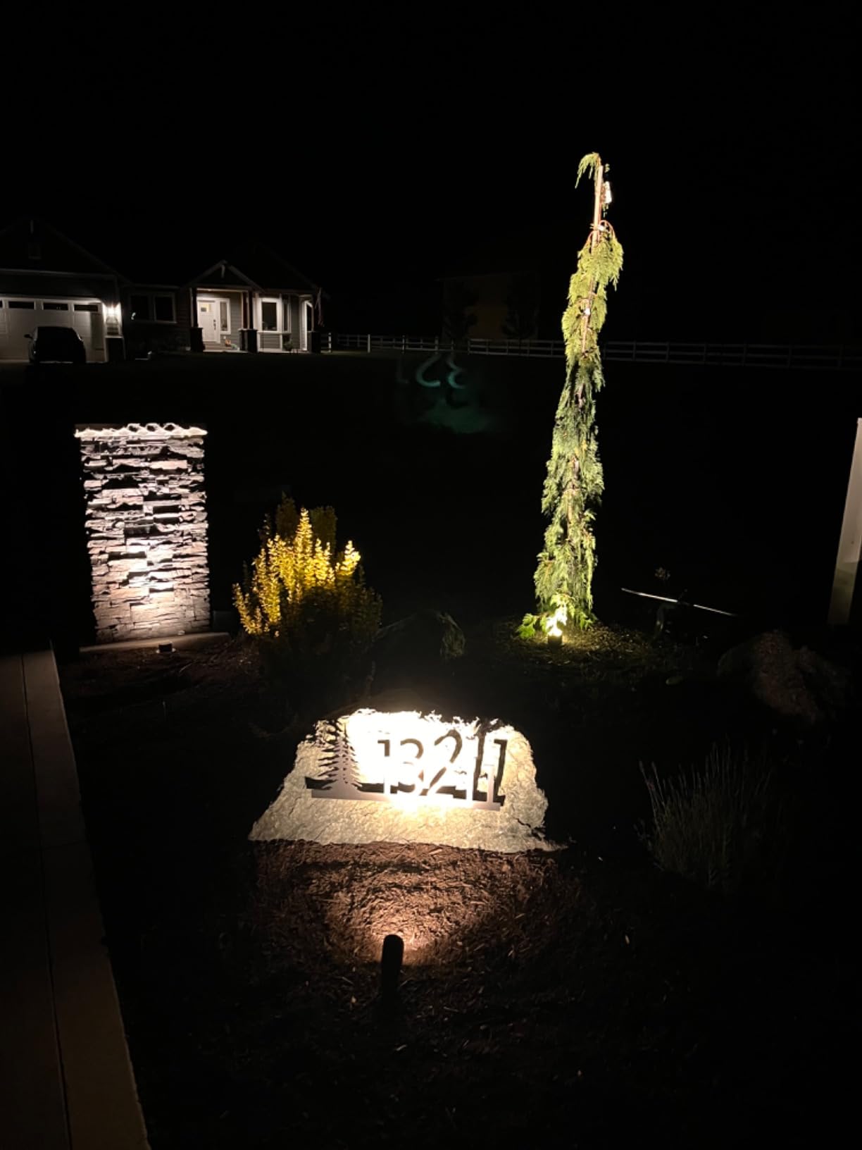 COLOER Brass Landscape Spotlights 6 Pack with 5W MR16 (101B Bronze) | 9-17V AC/DC LED Heavy Duty Low Voltage Accent Lights, 2700K 450LM, Small Spot Lights Outdoor for Garden and Yard Up Lighting customer photo 1