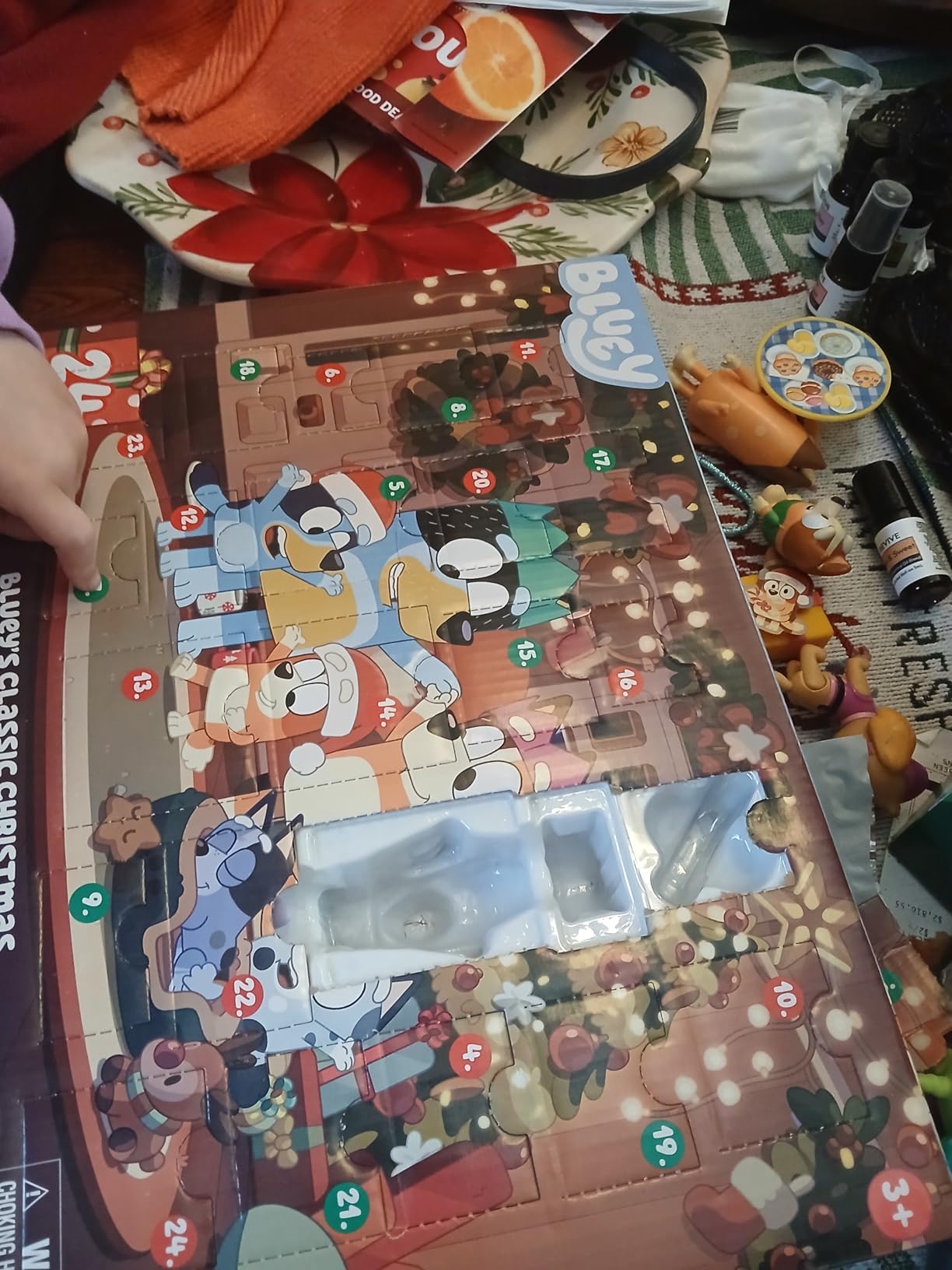 Bluey Advent Calendar 2026, 24 Days of Surprises, Mini Tree | Includes 3 mini figures, 16 holiday accessories, 5 stickers, plus Bartlebee, Bluey, and Bingo in Christmas jumpers customer photo 2