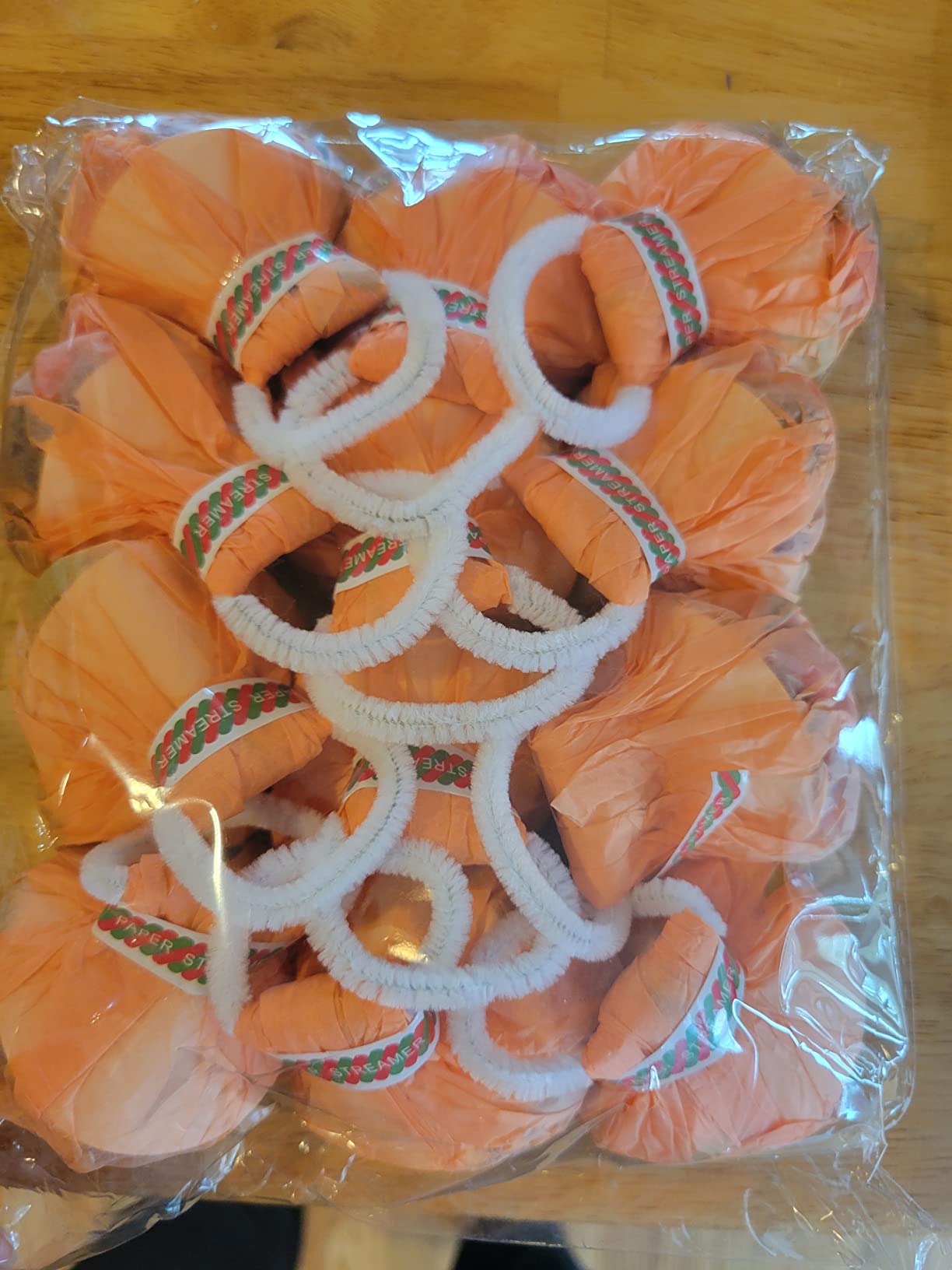 No Mess Streamers, 12 Pack Colorful No Mess Confetti Poppers, Party Poppers for Birthday, Wedding, Celebrations, School Opening, Graduation, Retirement Party customer photo 1