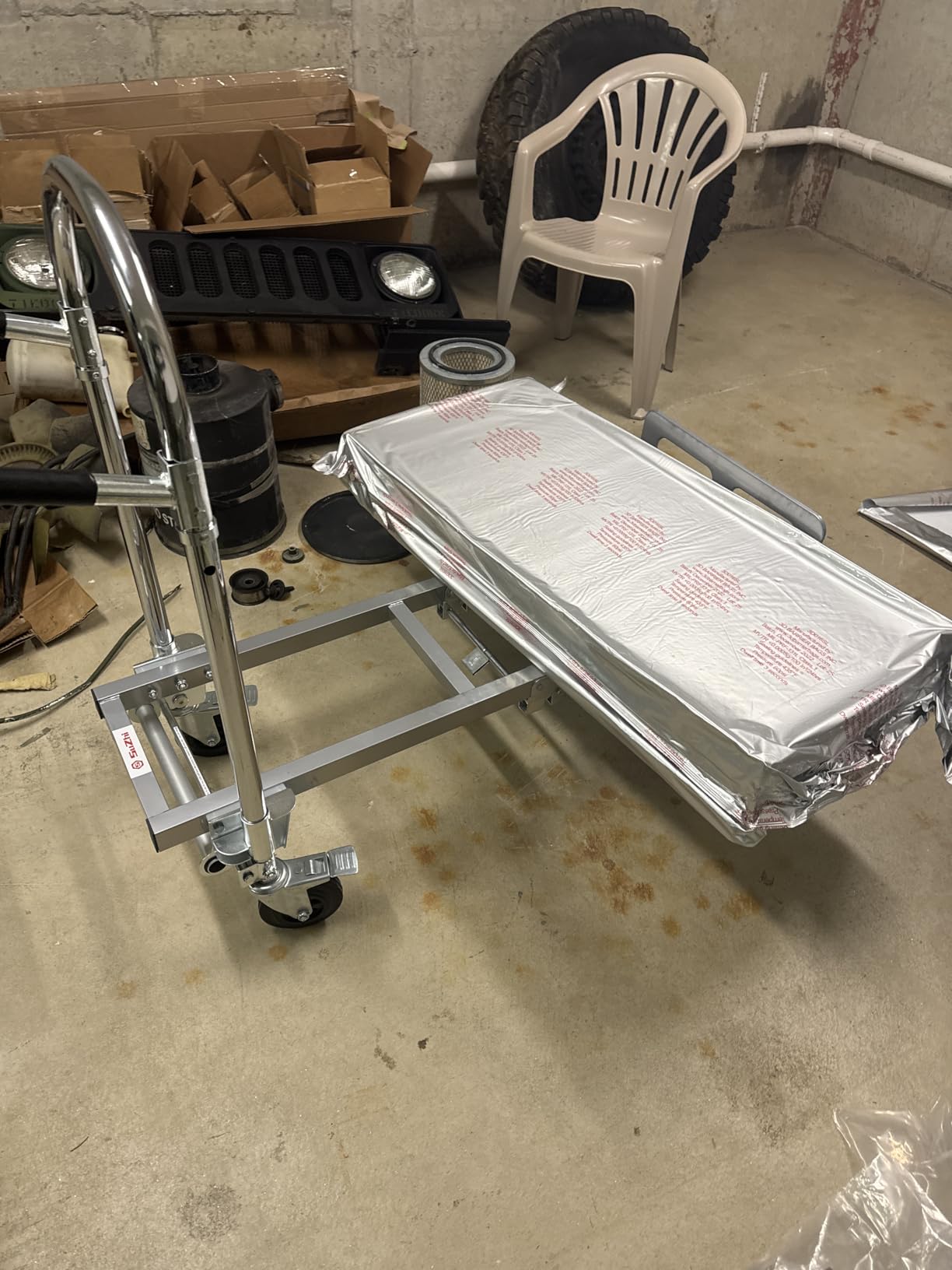 Suzhi Hand Truck Dolly Cart Heavy Duty/with 2 Wheels,600 Lbs Load, 2 Straps for Moving Furniture/Appliance/Carton/Warehouse/Office customer photo 1