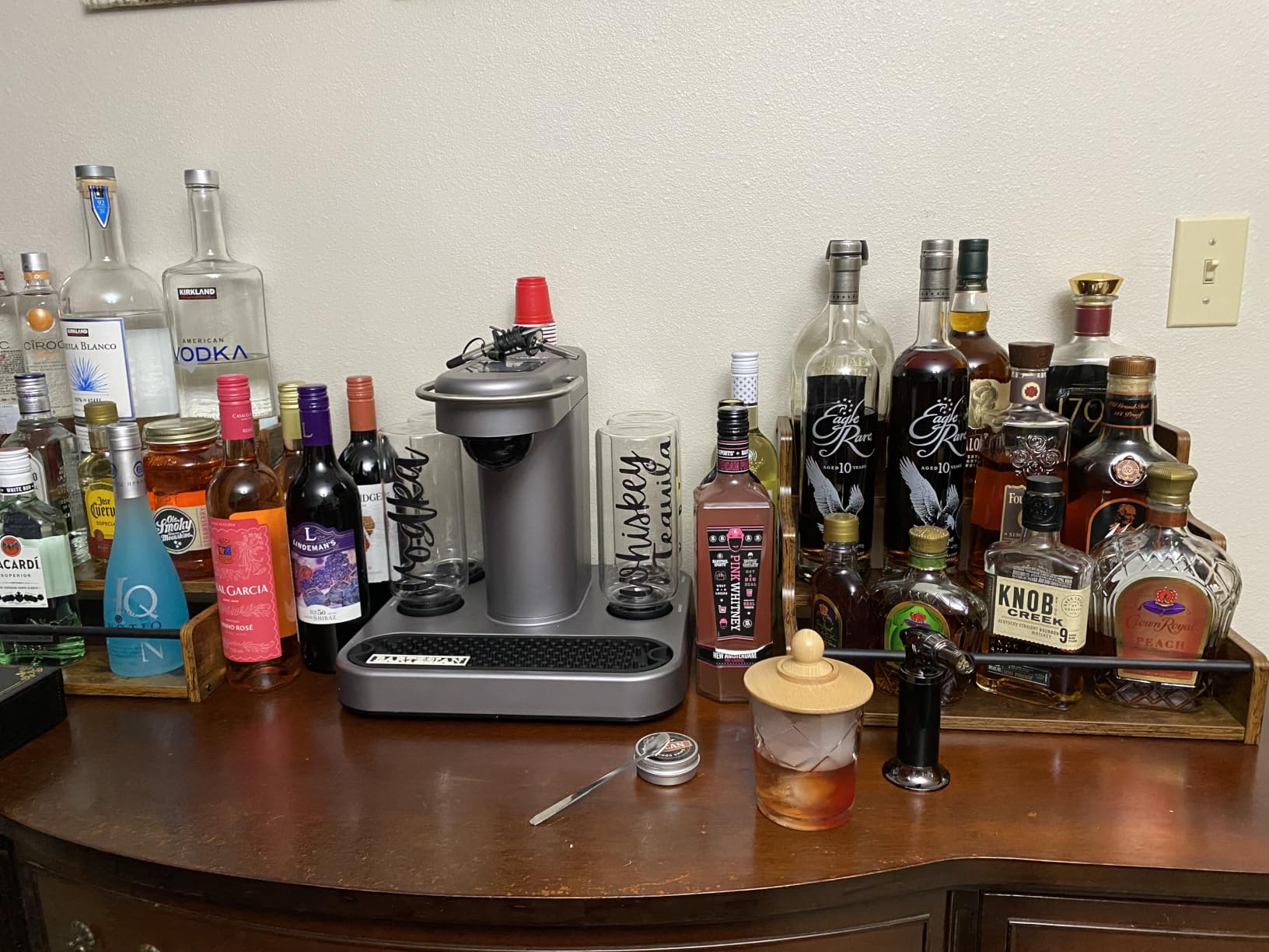 Cocktail Smoker Kit with Torch - 6 Flavors Wood Chips - Bourbon, Whiskey Smoker Infuser Kit, Old Fashioned Drink Smoker Kit, Birthday Bourbon Whiskey Gifts for Men, Dad, Husband (Without Butane) customer photo 2