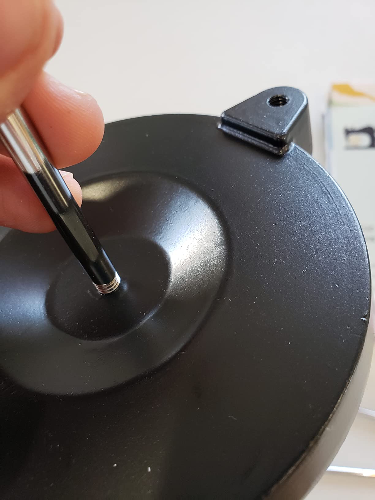 Simthread Metal Thread Spool Holder Stand for Embroidery Black customer photo 2