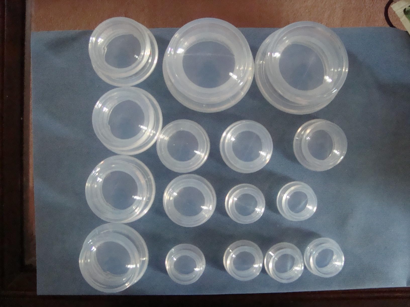 Syhood 16 Pcs 4 Sizes Silicone Cupping Therapy Set, Cup Kit for Massage | Cellulite Reduction, Myofascial Release, Joint Pain, Muscle Pain, Relaxation & Daily Self-Care, Professional Home Use, Clear customer photo 2