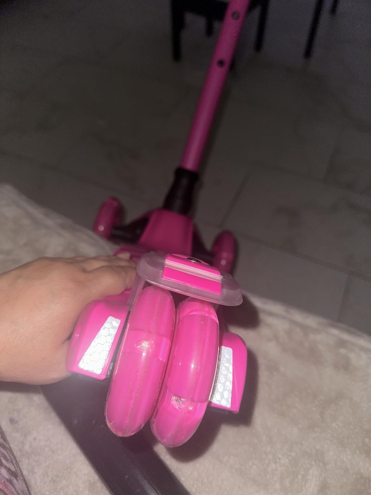 Lifemaster Mini 3-Wheel Kids Scooter with Multi-Color Wheel Lights - 4-Height Adjustable Handlebar customer photo 1