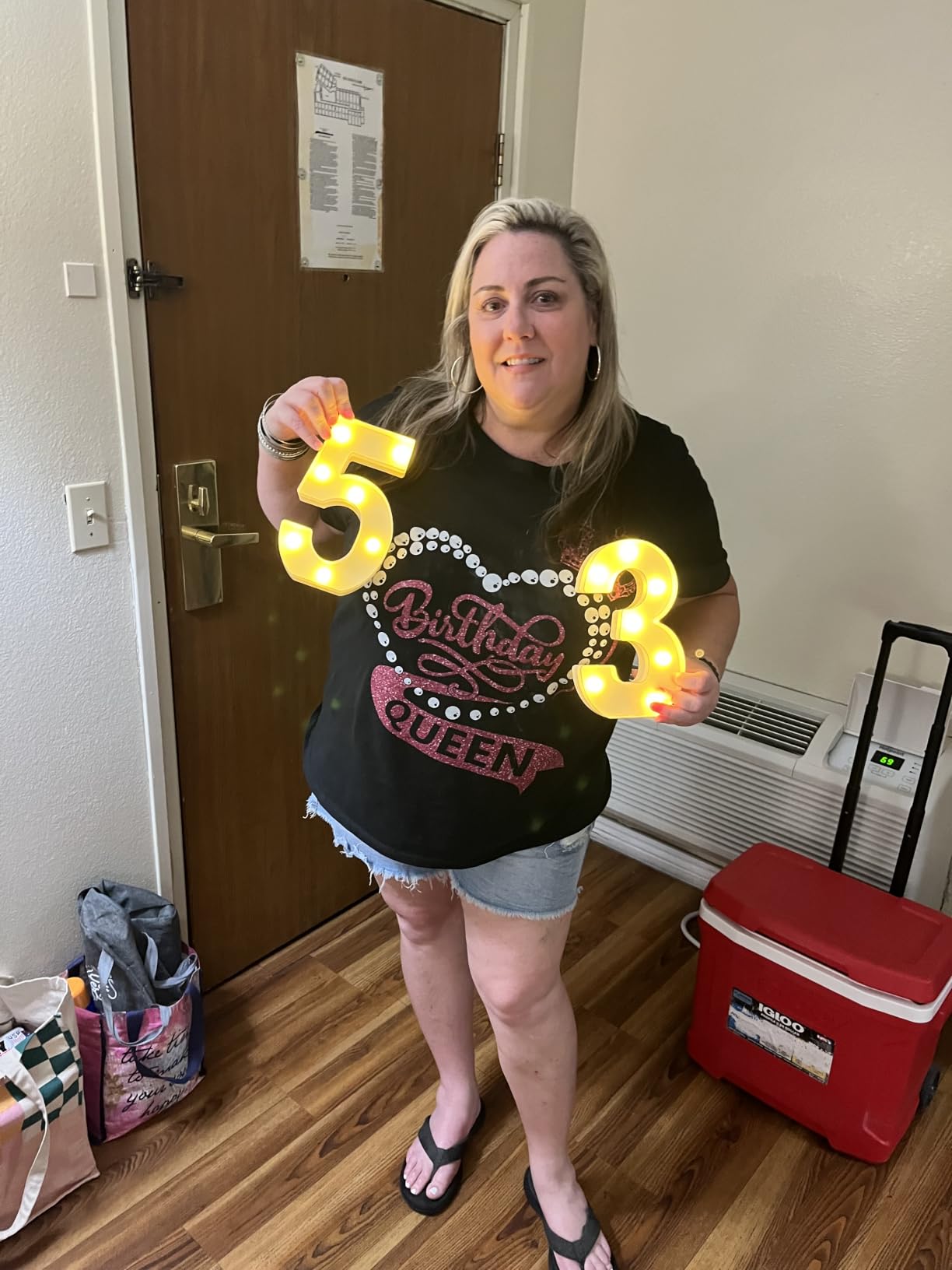 Marquee Letters 8.5 Inch Light Up Letters Battery Powered Letter A - Warm White LED, Battery Powered, Lightweight, Ideal for Bedroom, Party, Birthday and Holiday Decor customer photo 2