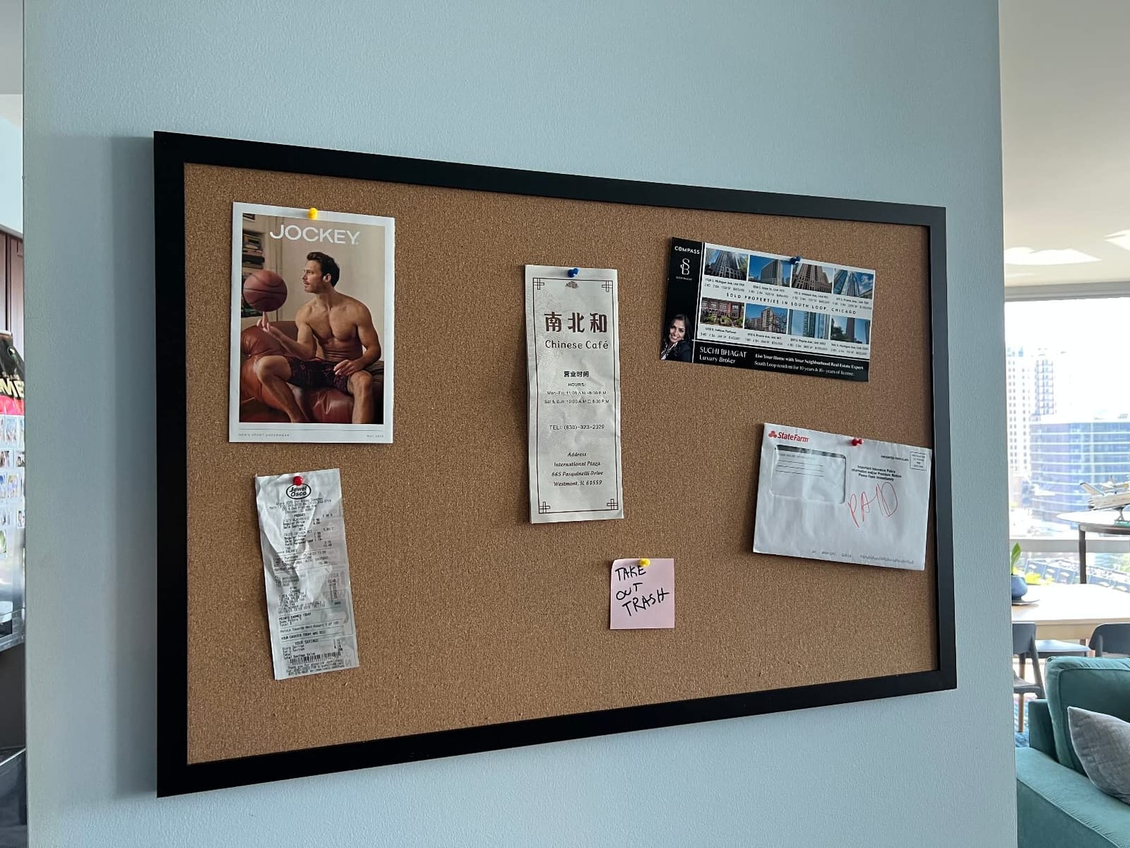 VEVOR 24 x 36 Cork Board, Large Bulletin Board with Black MDF Frame, Wall Mounted Pin Board for Office, School and Home Decor, Hanging Message Board for Pictures and Notes, 10 Push Pins Included customer photo 1