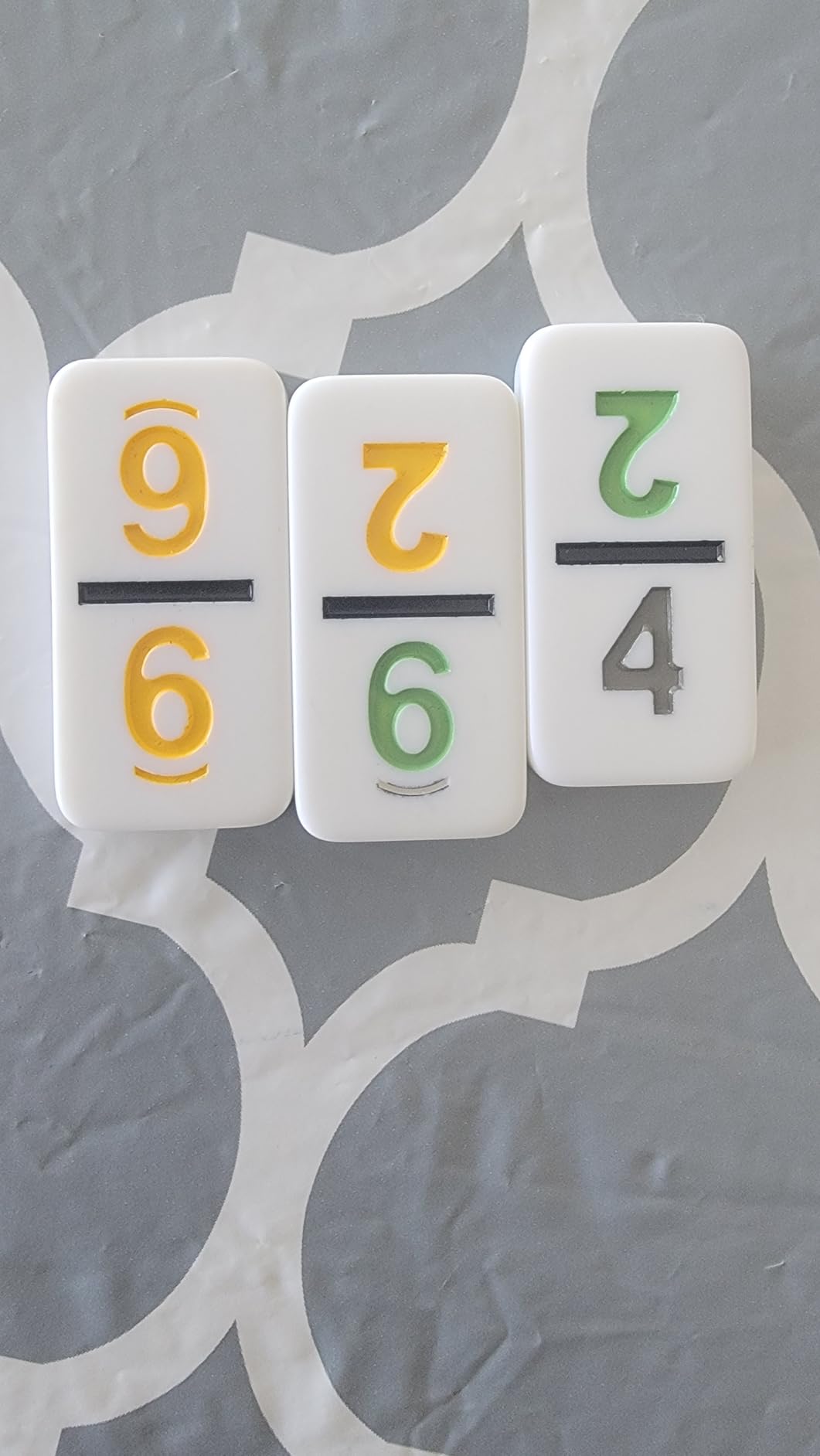 Queensell Mexican Train Dominoes Set with Numbers, Double 12 Dominoes Sets for Adults, Mexican Domino Train for Adults and Family - Domino Sets 91 Tiles with Aluminum Case customer photo 1