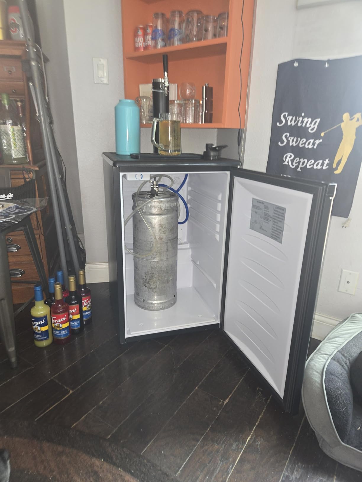 VEVOR Beer Kegerator, Dual Tap Commercial Draft Beer Dispenser for D system, Full Size Keg Refrigerator with 5lbs CO2 Tank, Hold 2 Sixth / 2 Ball lock keg, Black | Full Size Keg Refrigerator with 5 lbs CO2 Tank & Shelf, Hold 2 Sixth/ 2 Ball Lock Keg, 32℉ to 50℉ Temp Adjustable, Black customer photo 1