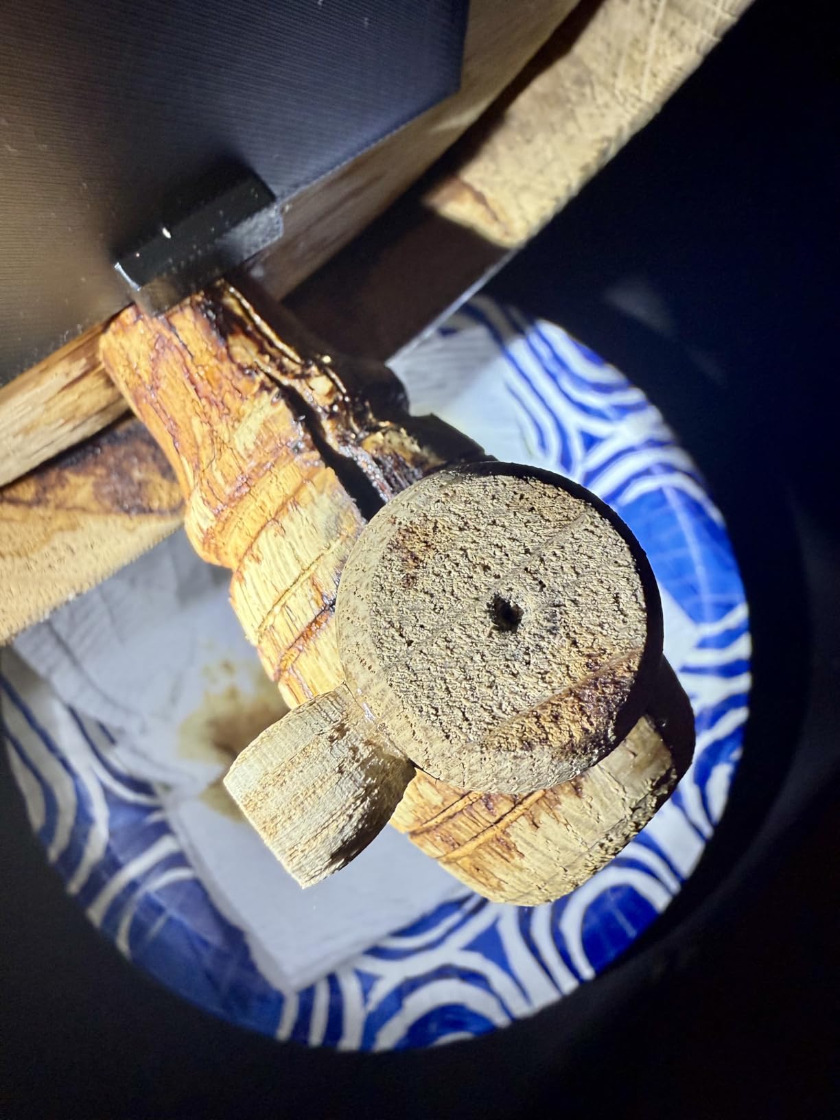 1 Gallon Oak Aging Barrel (Distillery Series - Steel Hoops, Unvarnished) with Wood Stand, Bung and Spigot - 5 Liter Charred Oak Bourbon Whiskey Barrels For The Home Brewer, Distiller, Wine Maker customer photo 2