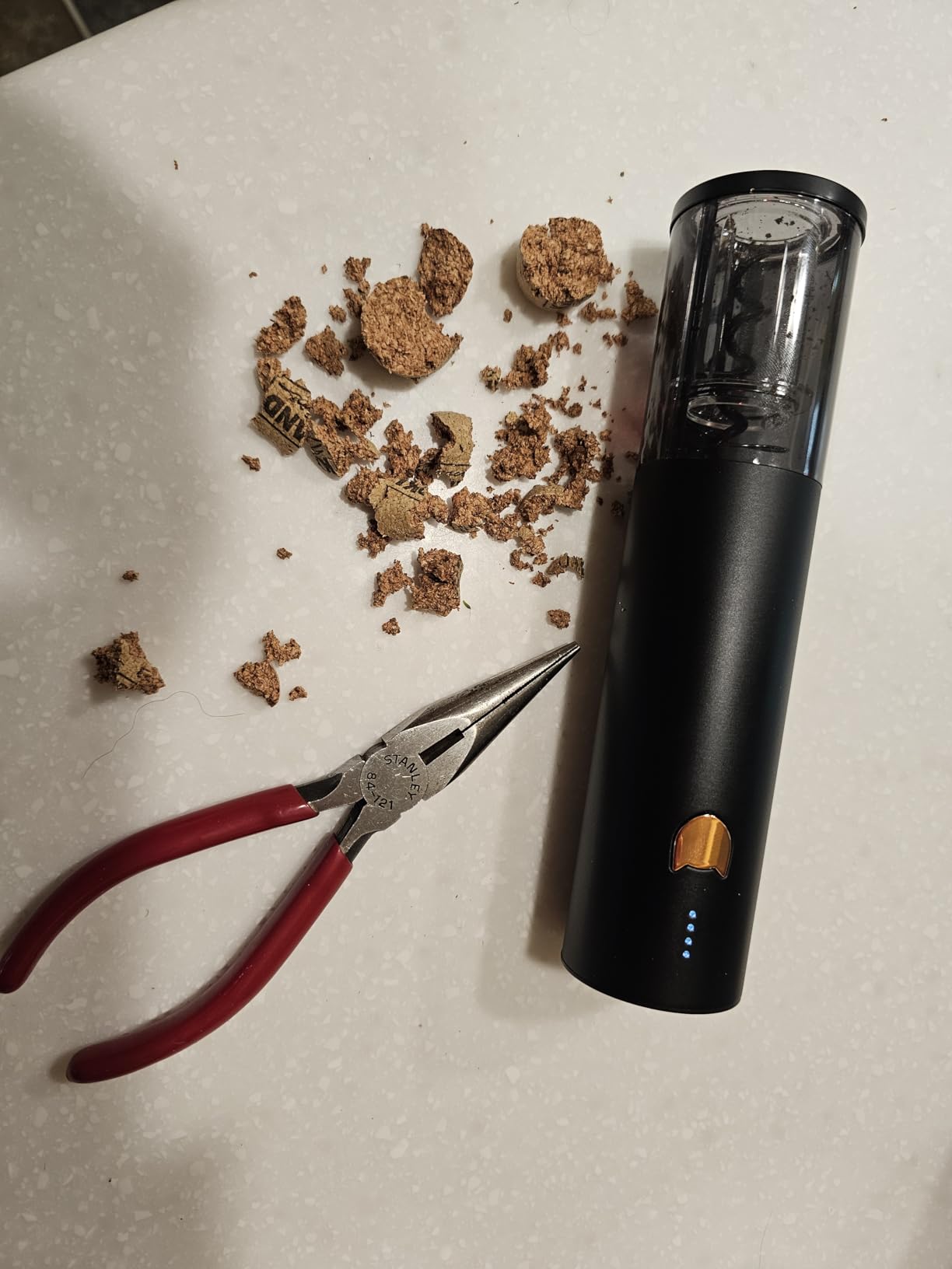 VINABON Electric Wine Opener - Updated 2026 One-Touch Automatic Wine Bottle Opener Corkscrew - Rechargeable (Up to 100 Bottles/Charge) with Foil Cutter Stand, LED Indicator customer photo 1