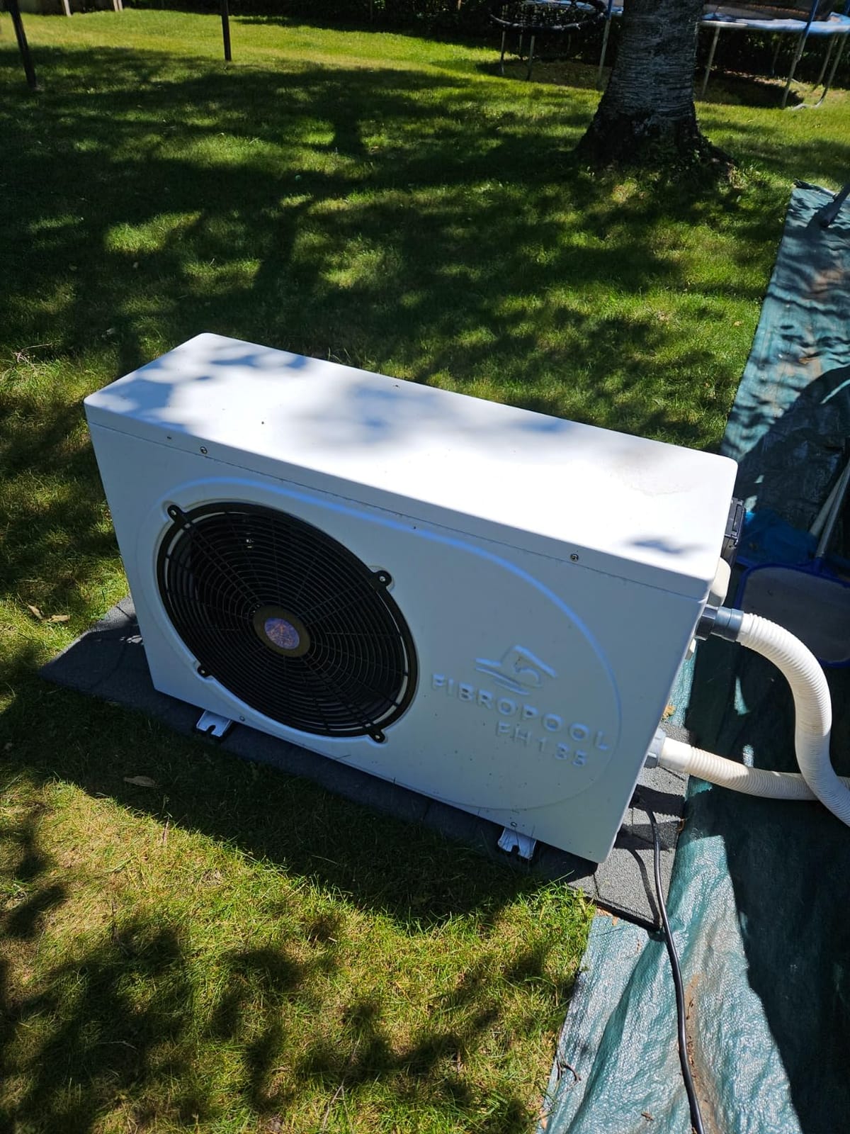 FibroPool Pool Heat Pump FH135-35,000 BTU 120V - 7,500 Gal - Electric customer photo 2